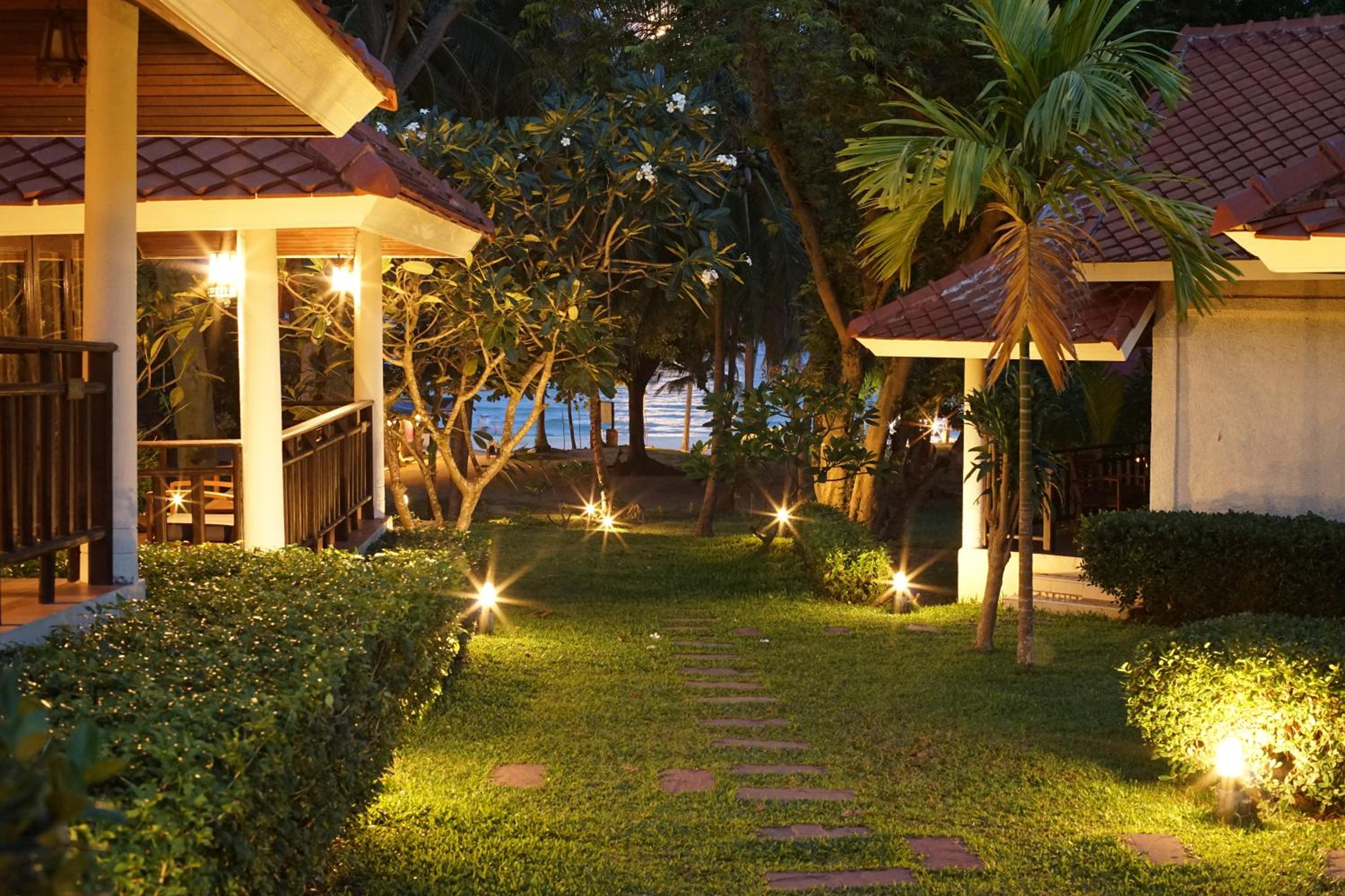 Aquavana Haad Rin Resort