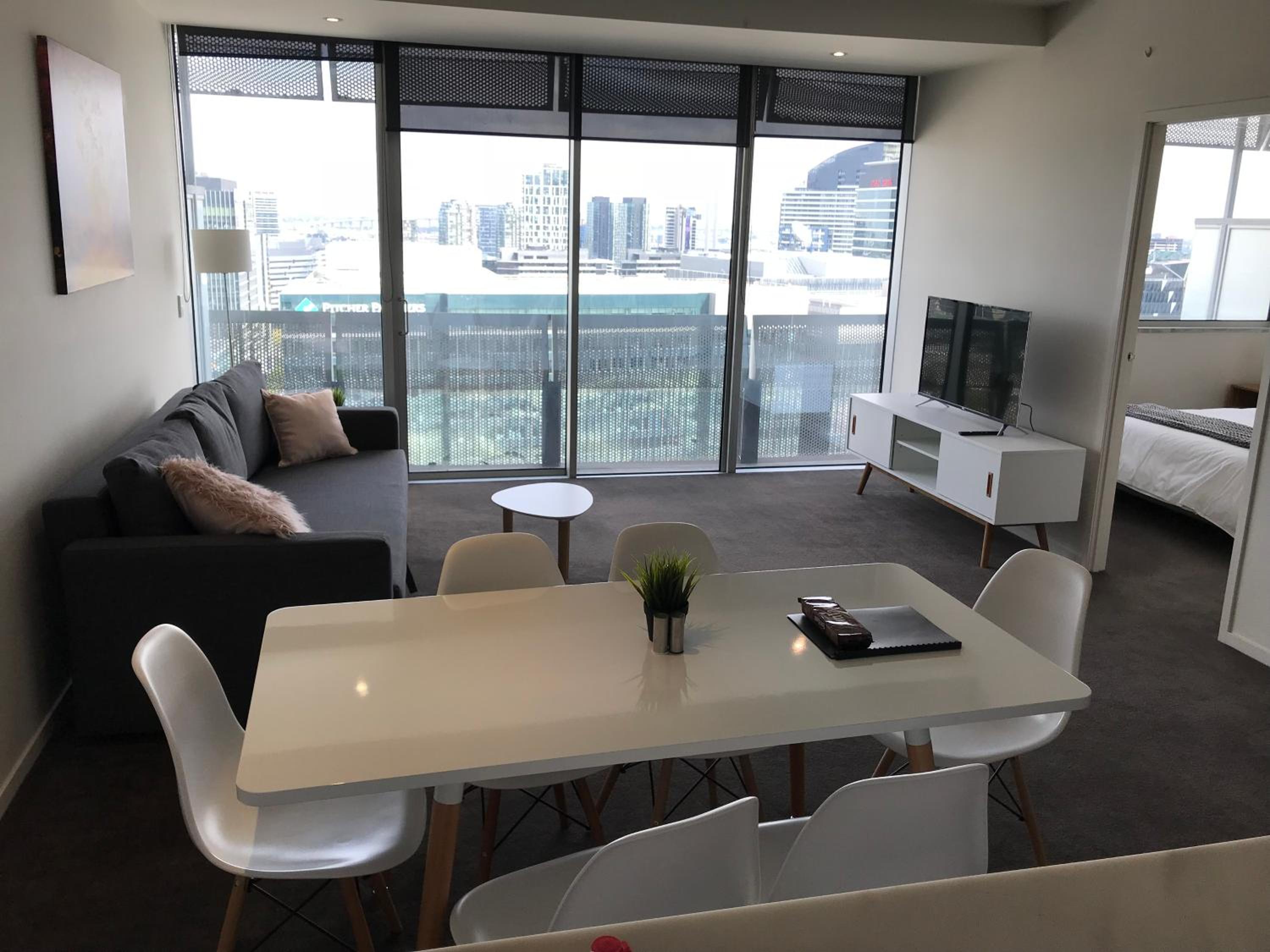 Readyset Apartments at Liberty