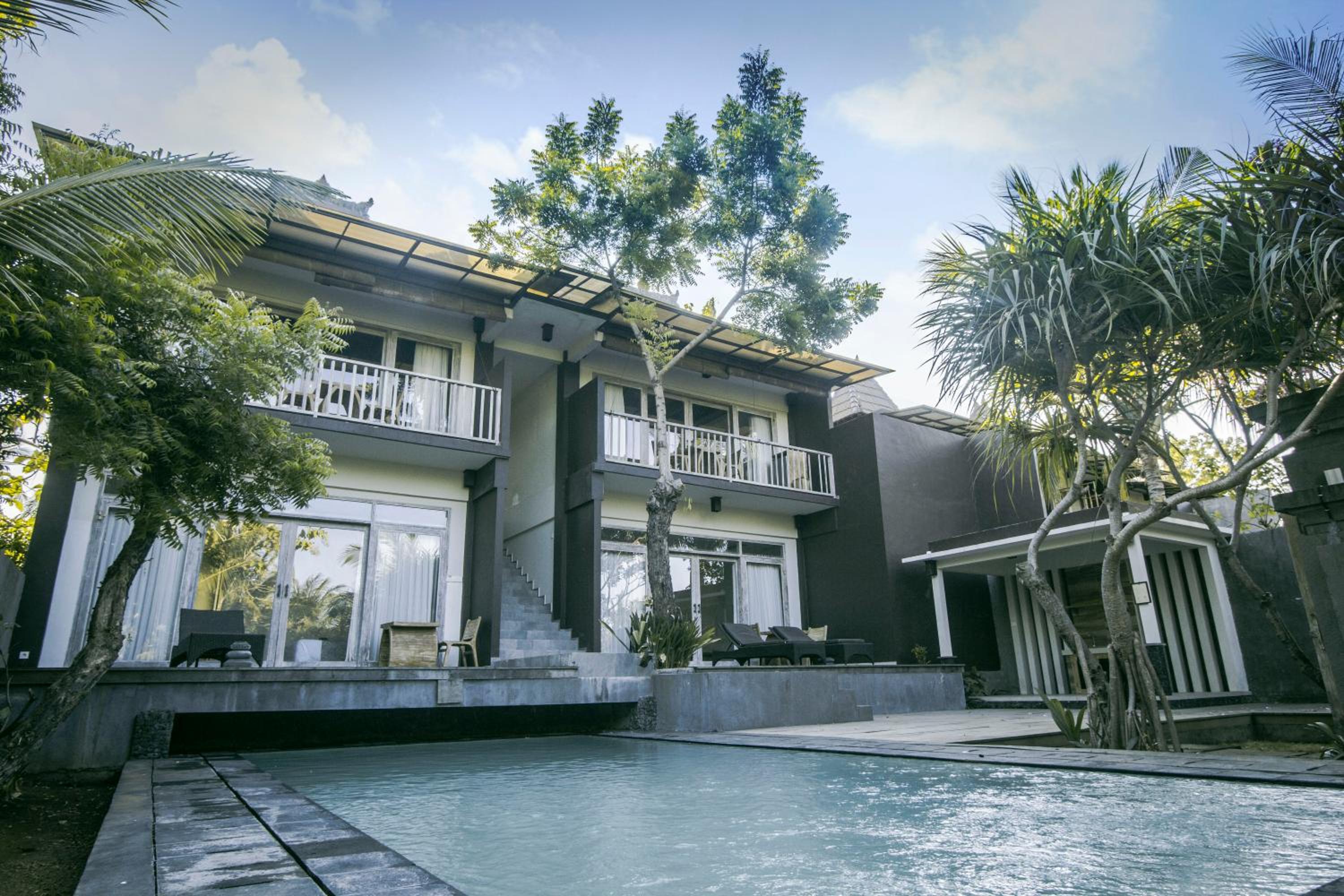 Kajane Tulamben Bali
