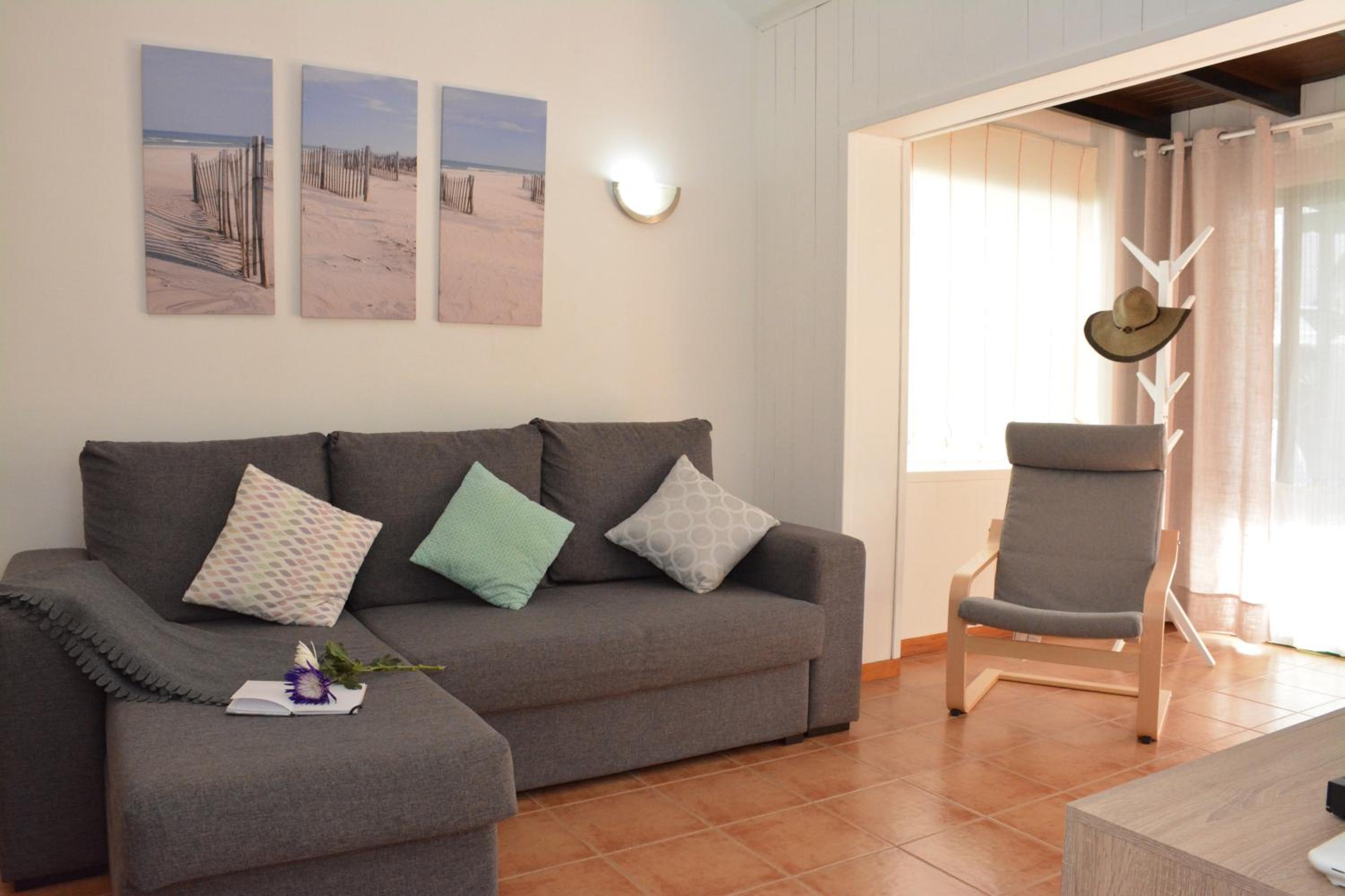 Ave Paraíso - Cozy and Sunny house view 3