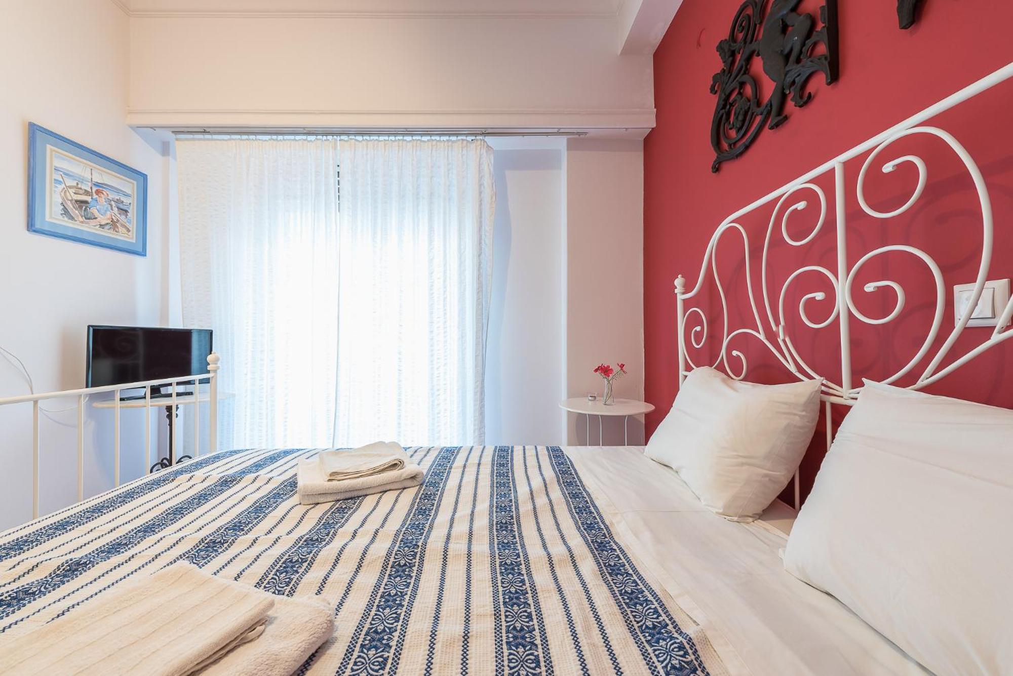 Athens Centre Flat 2 min. from Evangelismos Metro photo 5