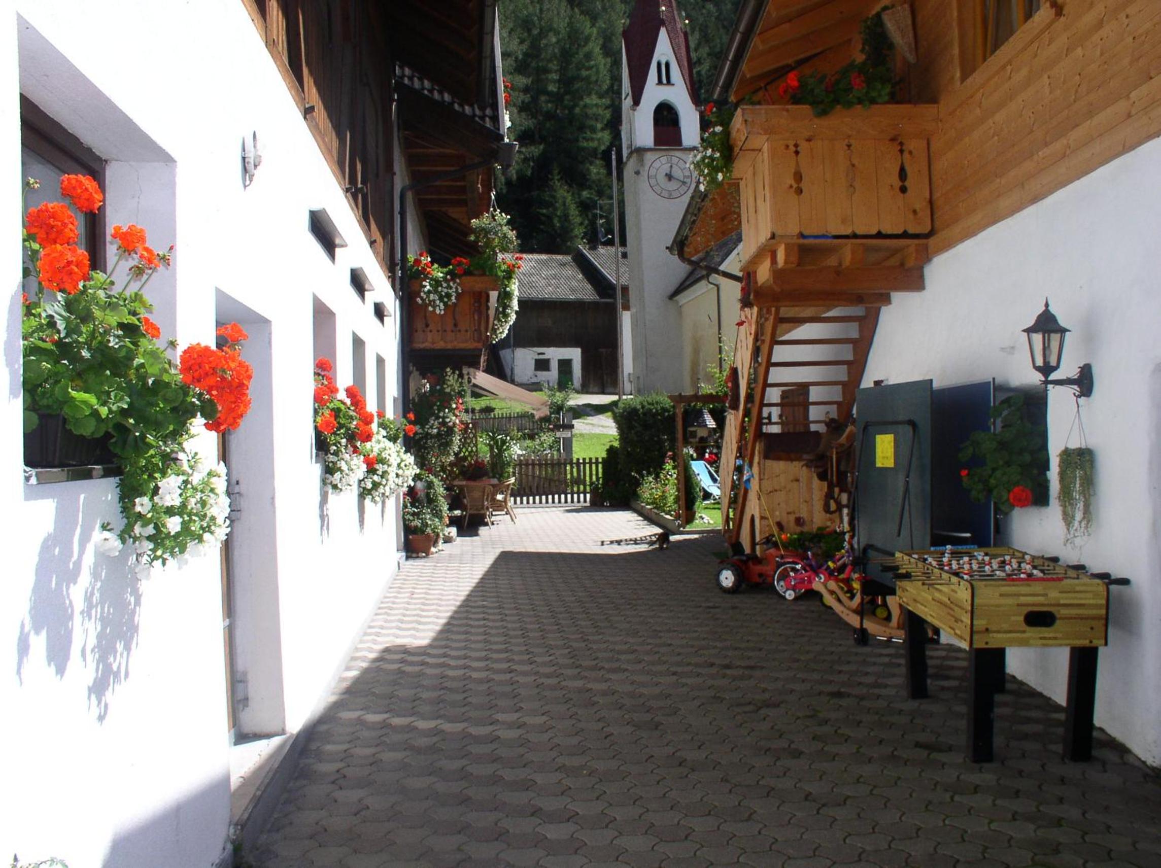 Luggishof view 2