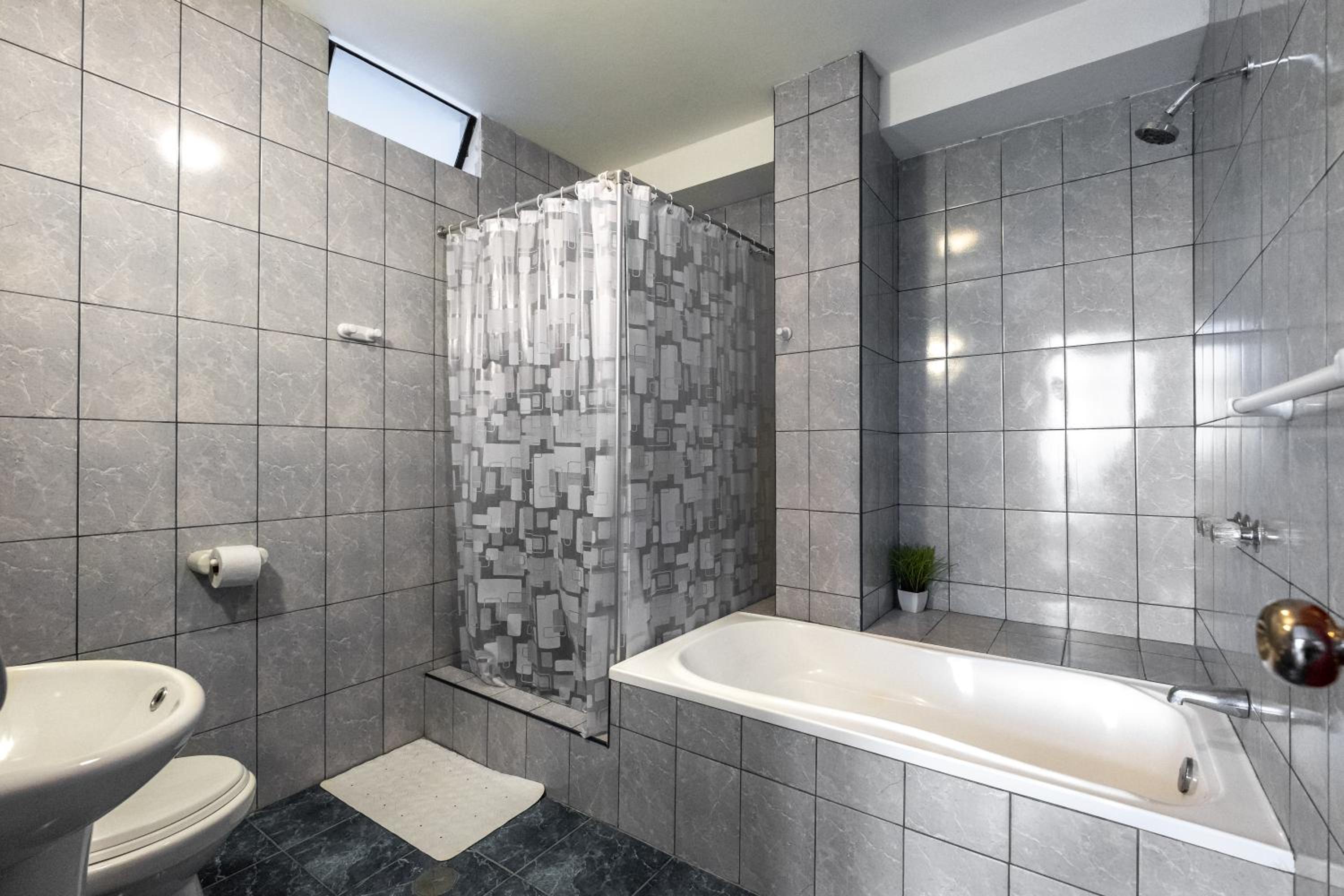 Hotel Residencial Los Frayles