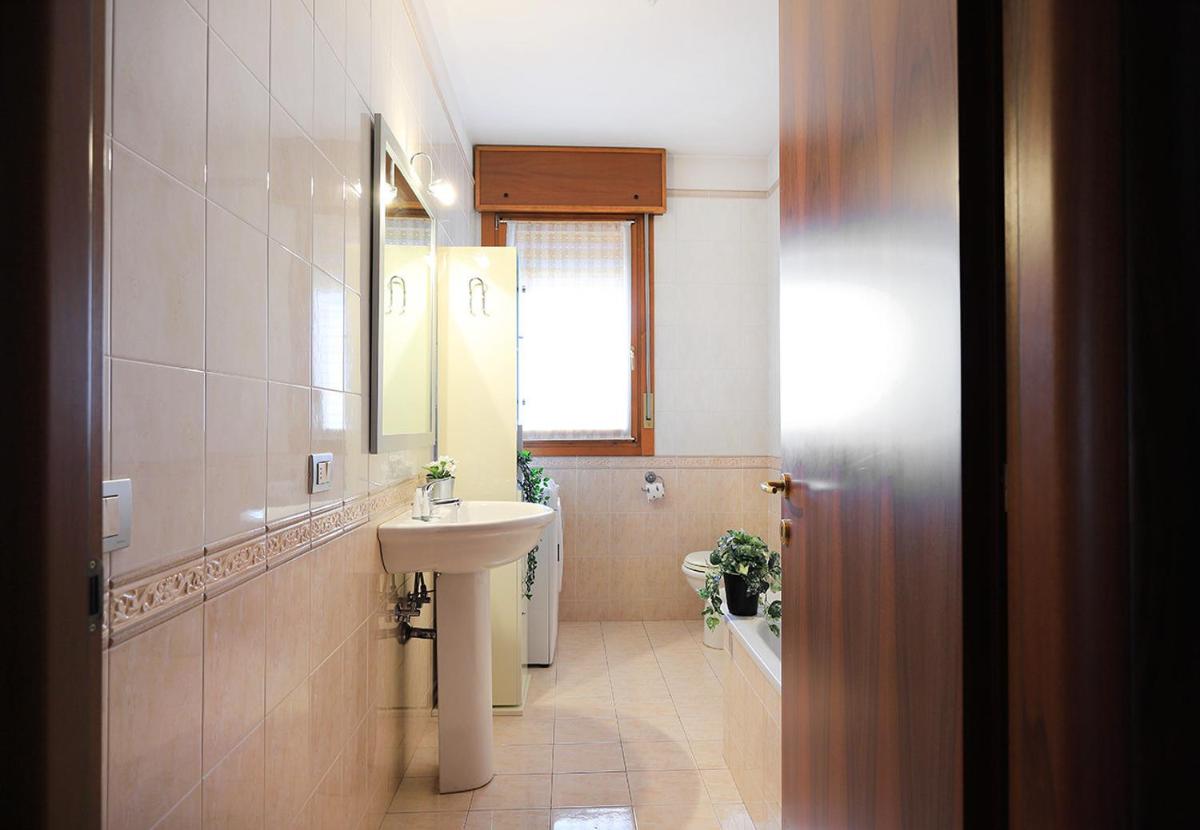 Yourbanflat San Carlo view 3