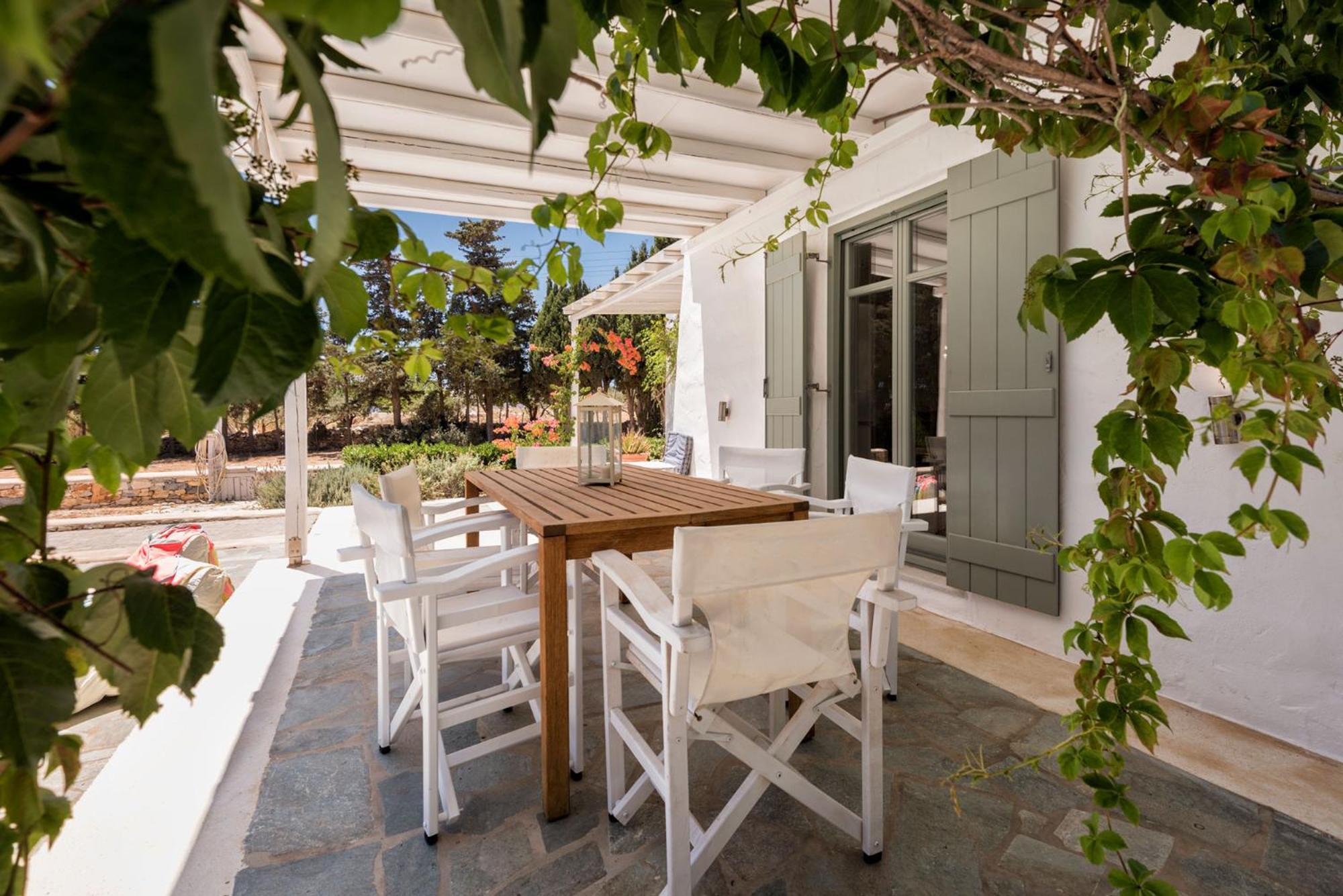 SUN DROP VILLA I, DRIOS-PAROS