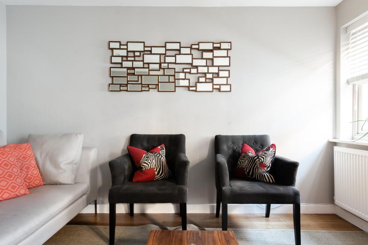 The Norfolk Maisonette - Lovely 4BDR Mews
