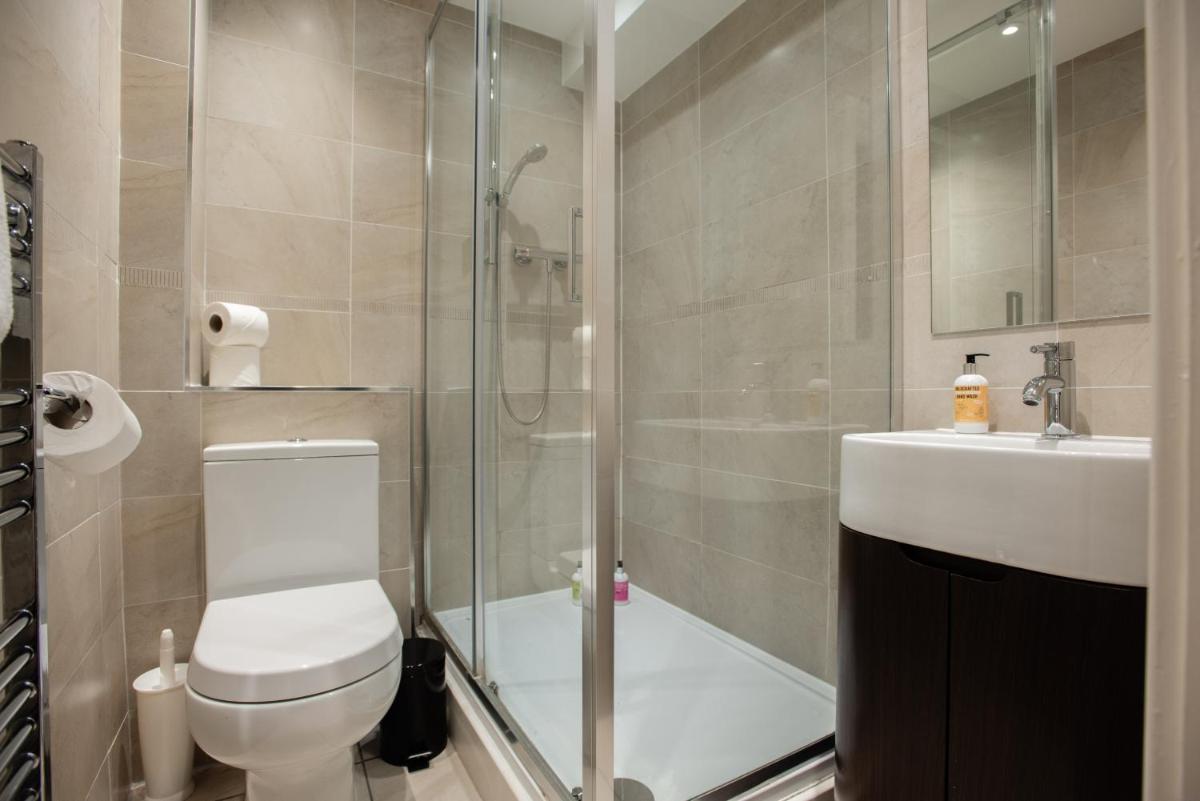 The Norfolk Maisonette - Lovely 4BDR Mews