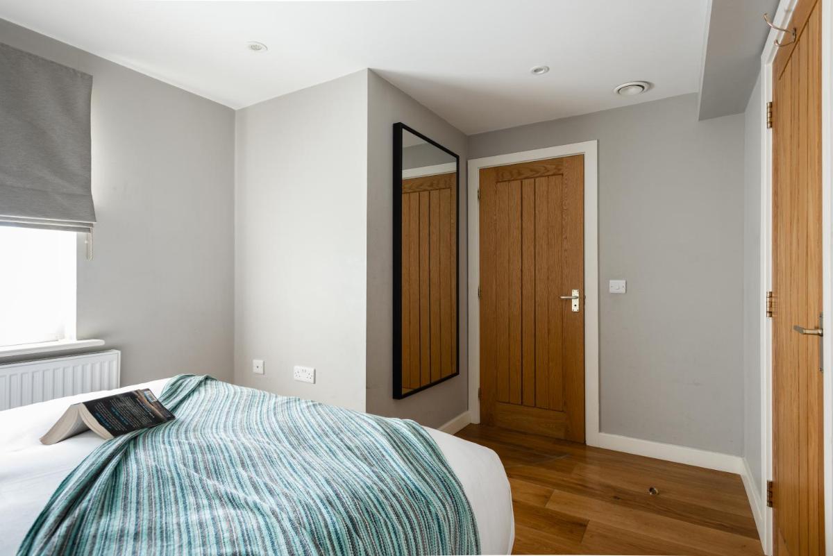 The Norfolk Maisonette - Lovely 4BDR Mews