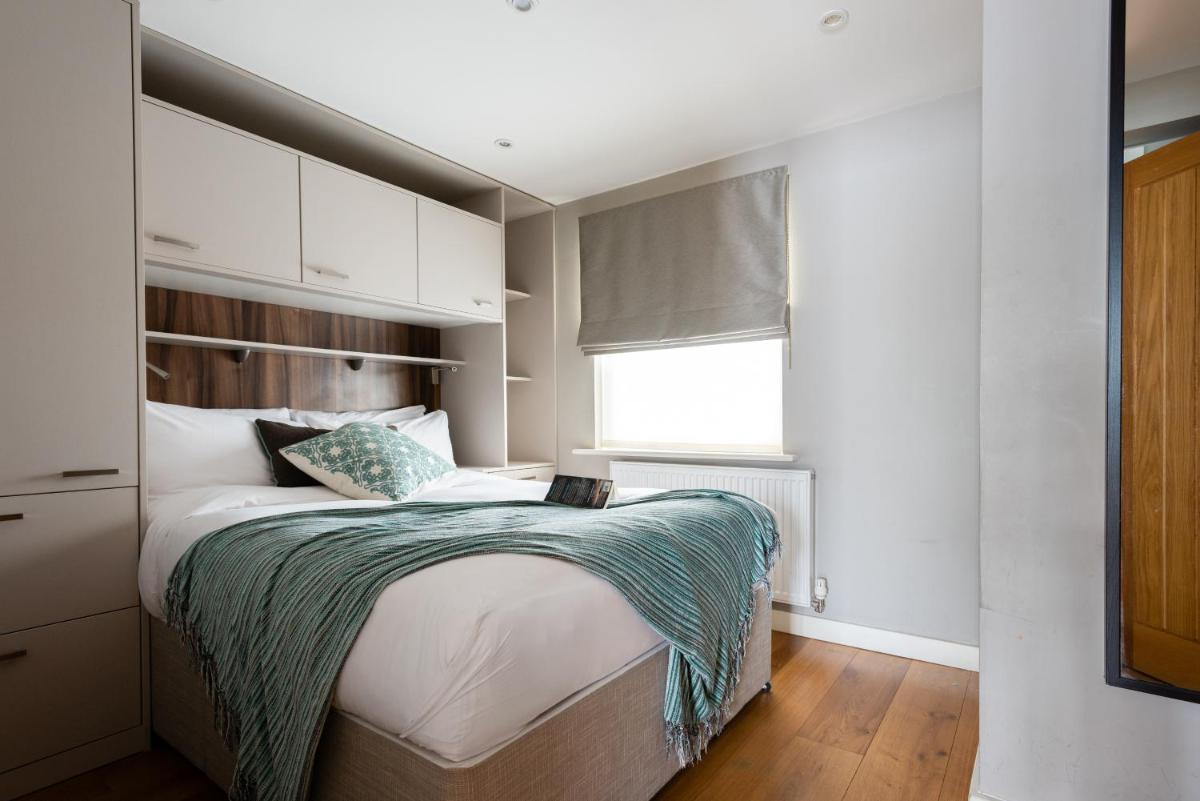 The Norfolk Maisonette - Lovely 4BDR Mews