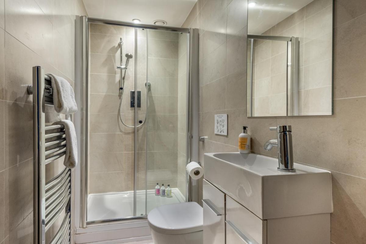 The Norfolk Maisonette - Lovely 4BDR Mews