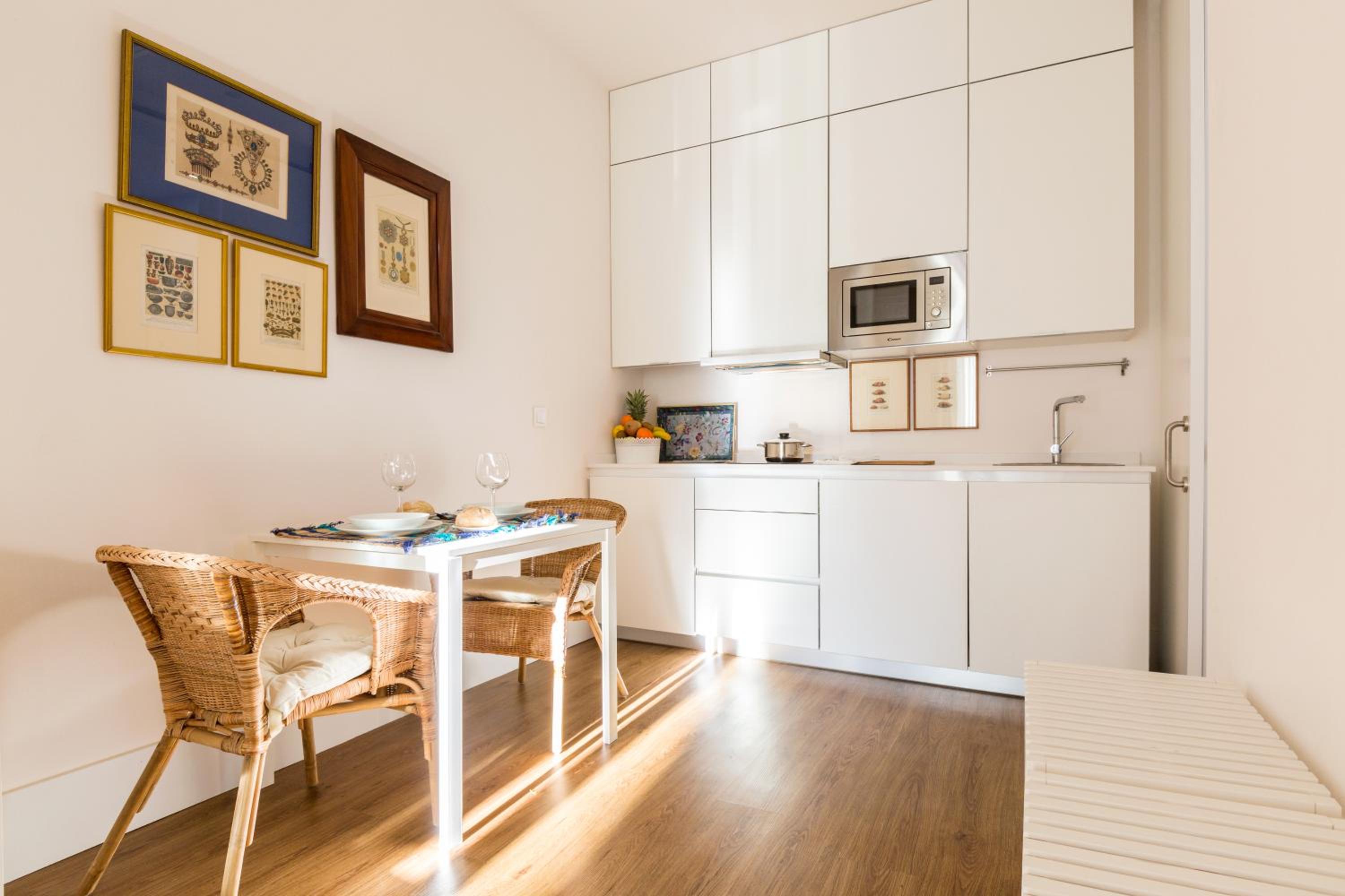 Sevilla Home Center Suites - Image 3