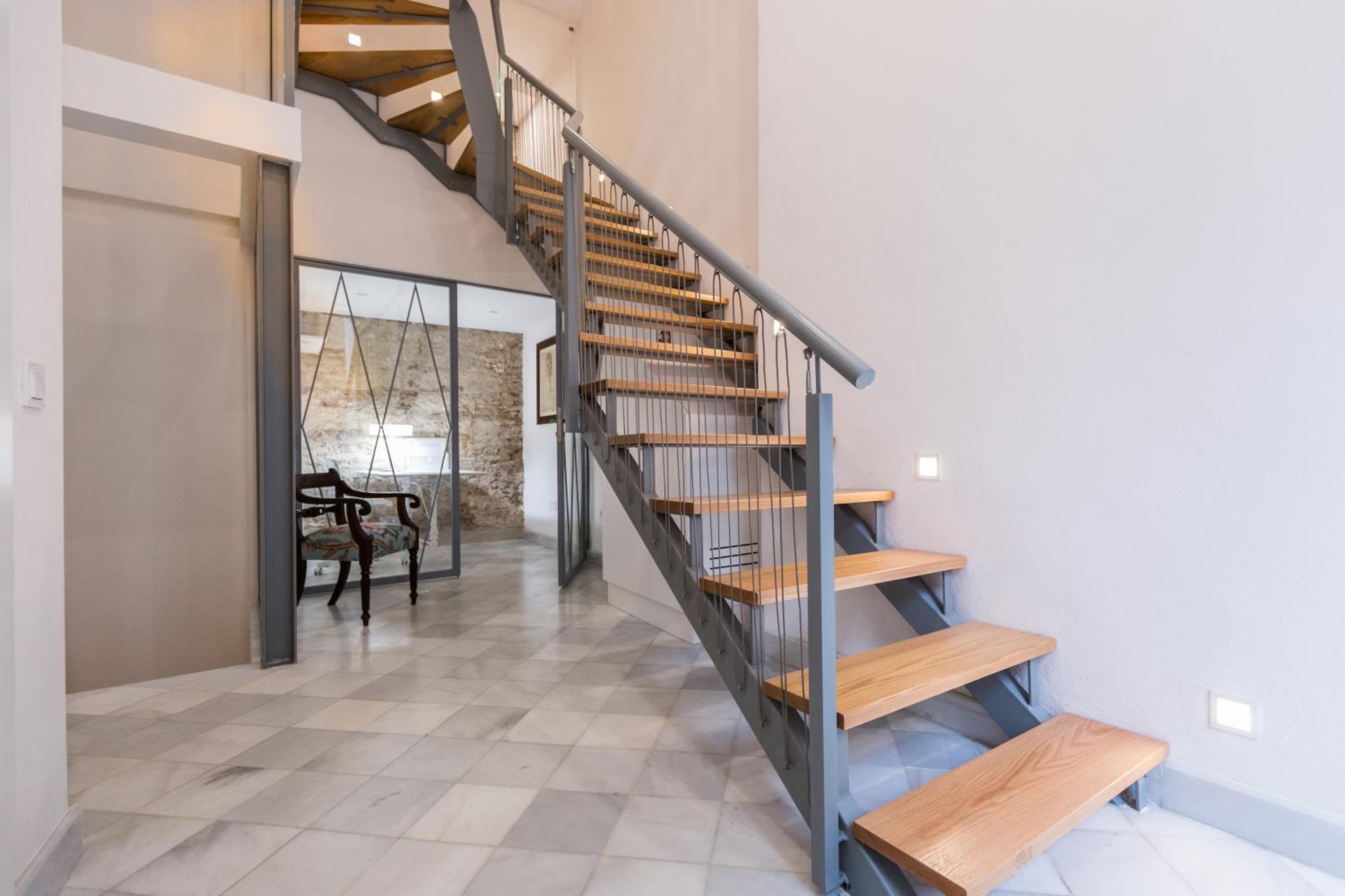 Sevilla Home Center Suites - Image 2