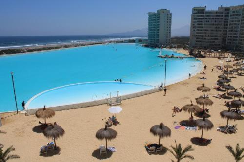 DEPARTAMENTO FRENTE AL MAR EN RESORT Laguna del Mar 7P