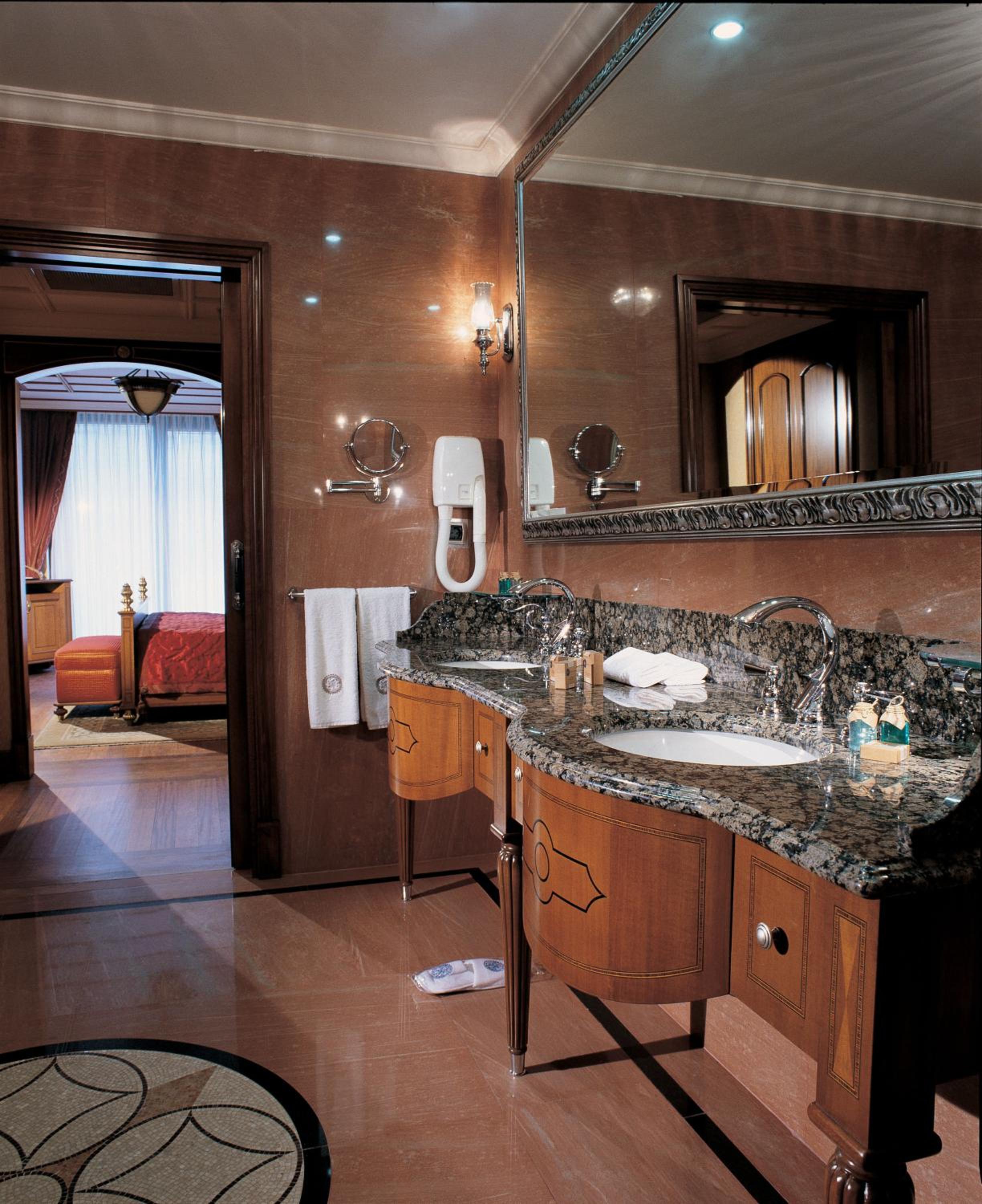 The Central Palace Taksim - Image 15