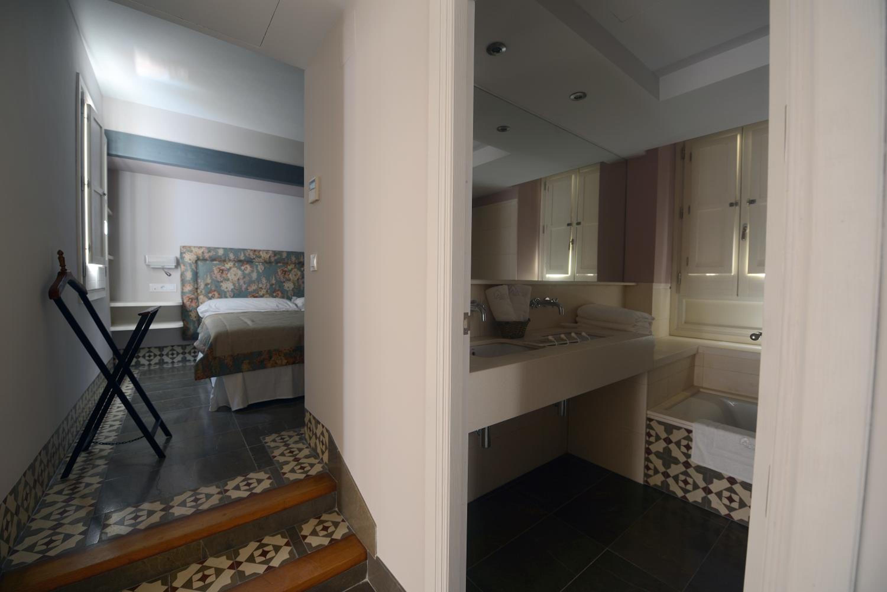 ApartaSuites Alberca Deluxe