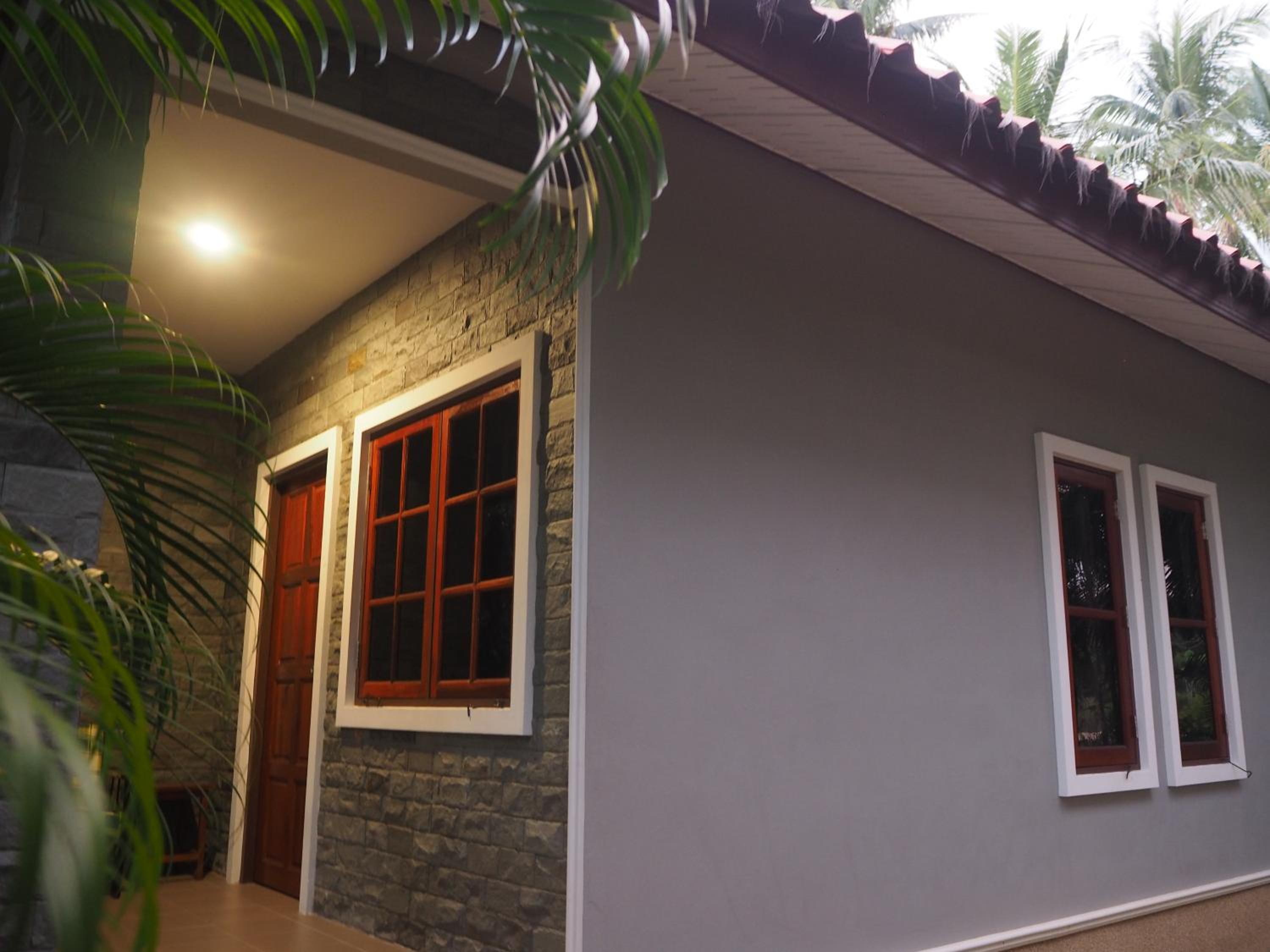 Coconut Bungalow