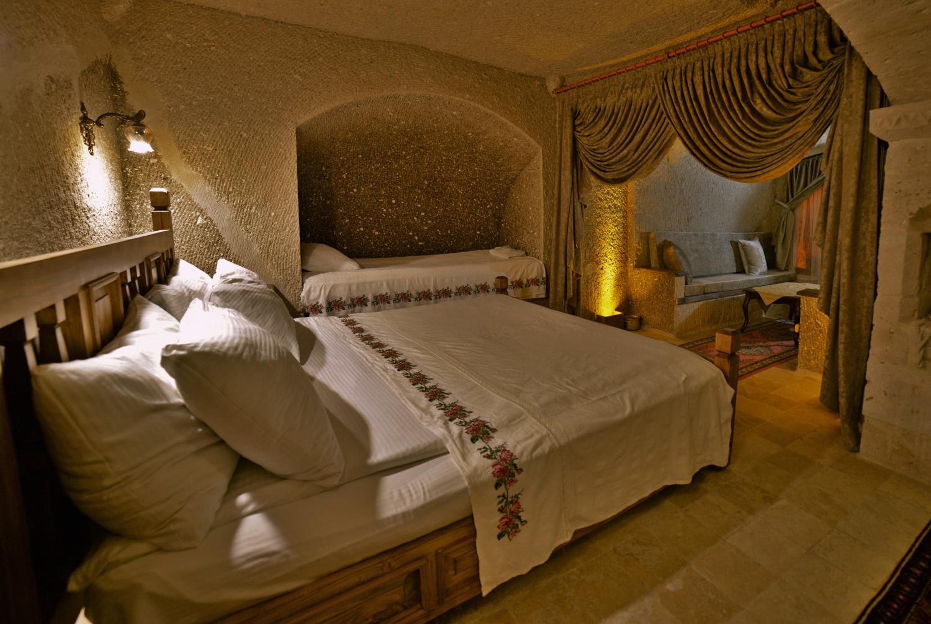 Grand Cave Suites - Image 133