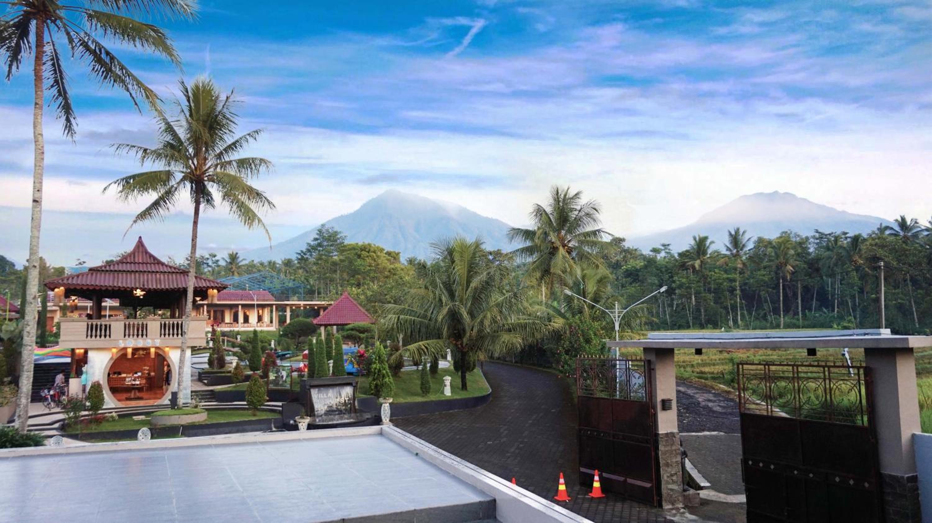 Grand Harvest Resort & Villas