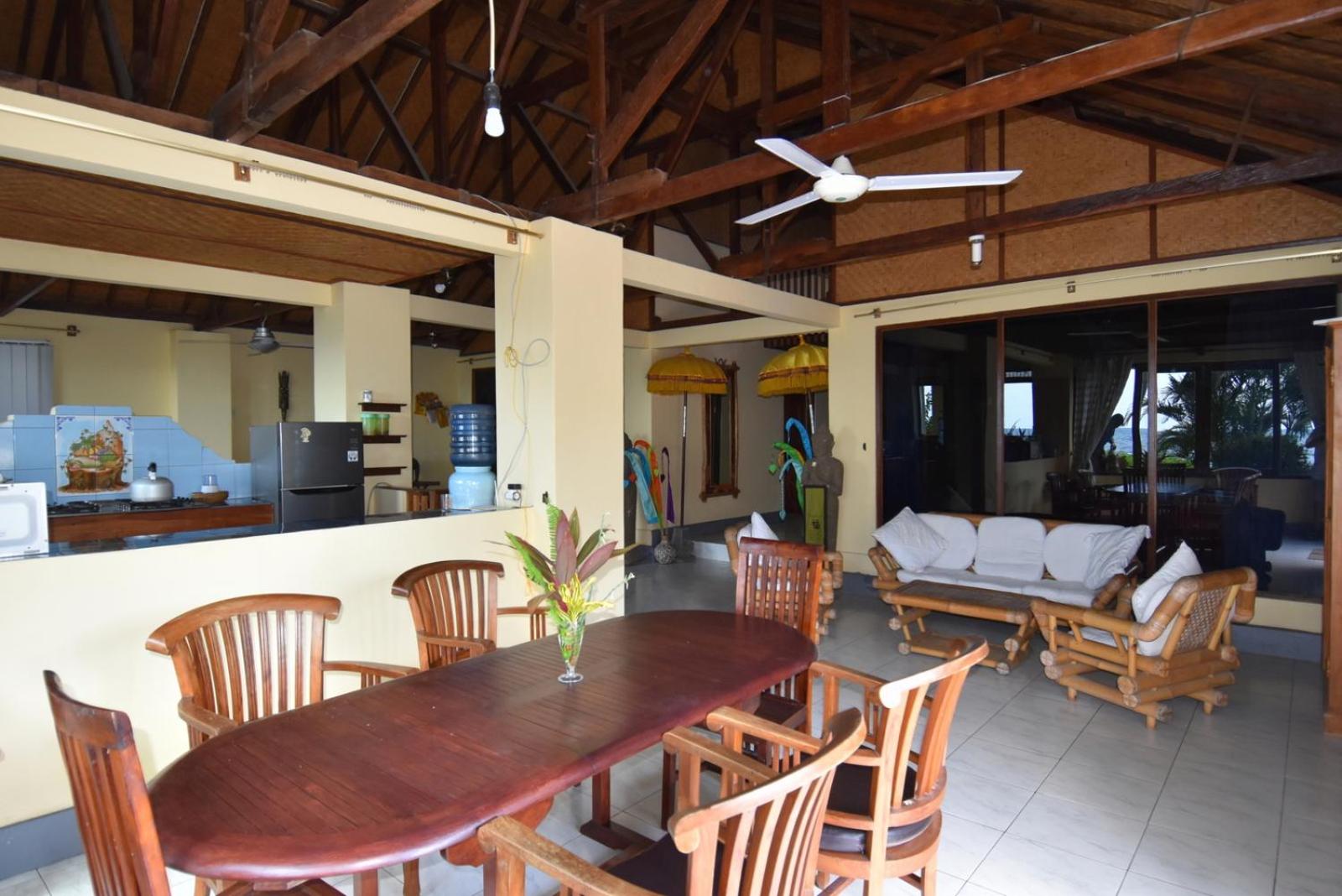 Villa Ganesha, Banjar Beach, Lovina