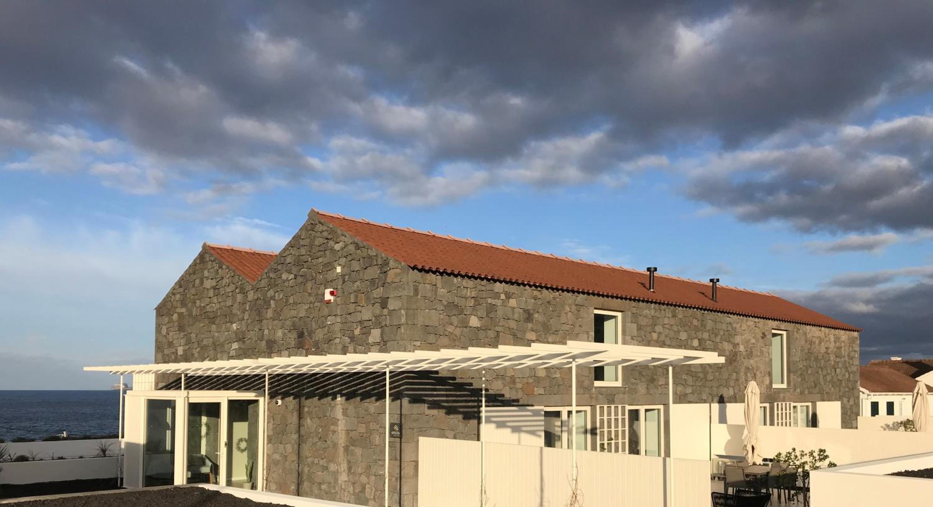 Hotel Vinhas do Calhau - Image 1