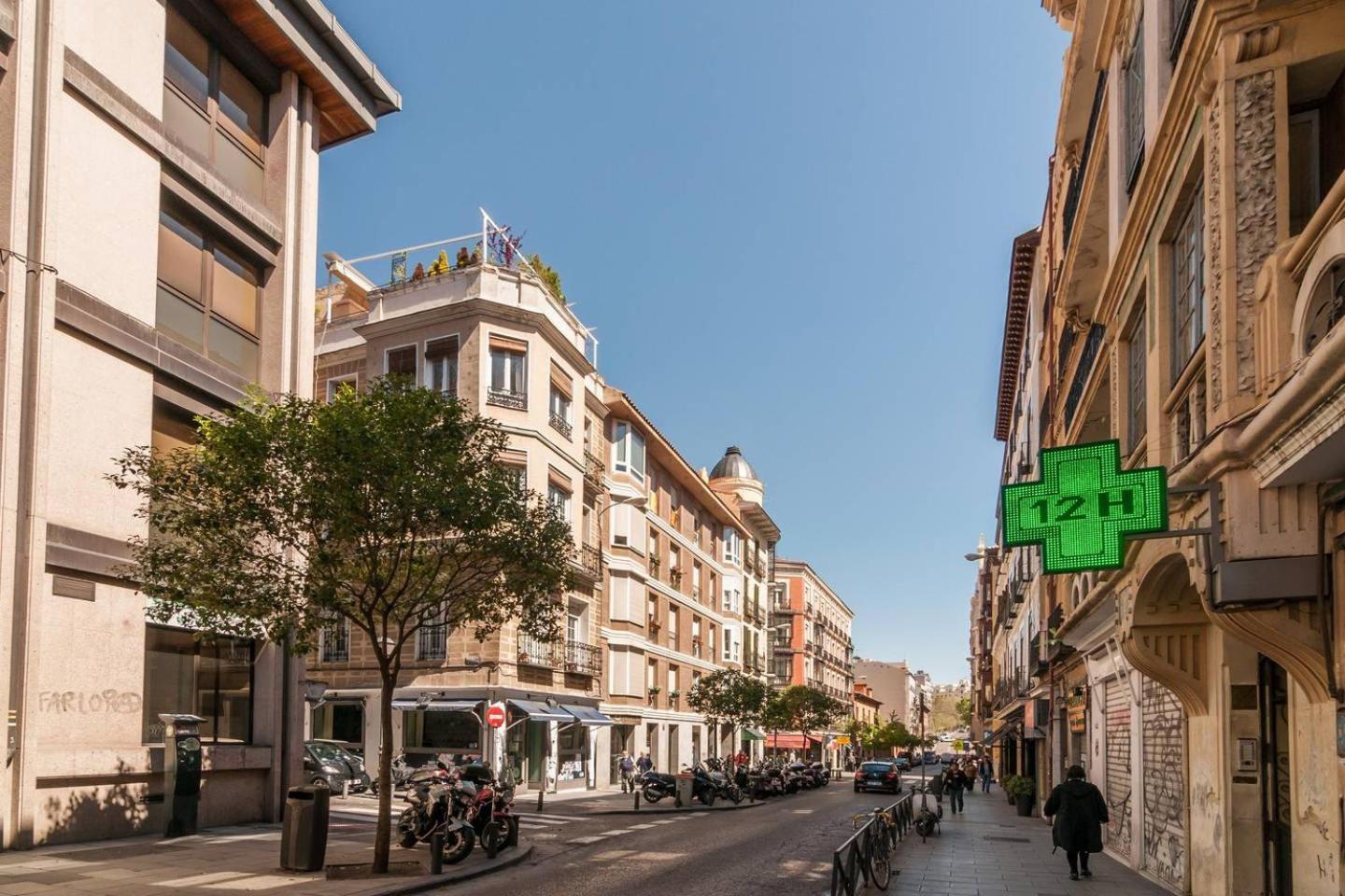 Explore Madrid from a warm apartment with patio at a newly refurbished manorial building