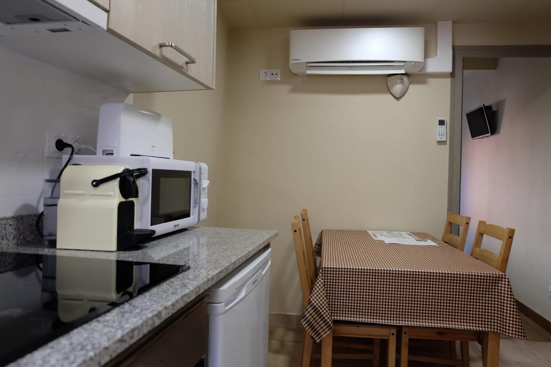 Apartaments Sant Miquel photo 3