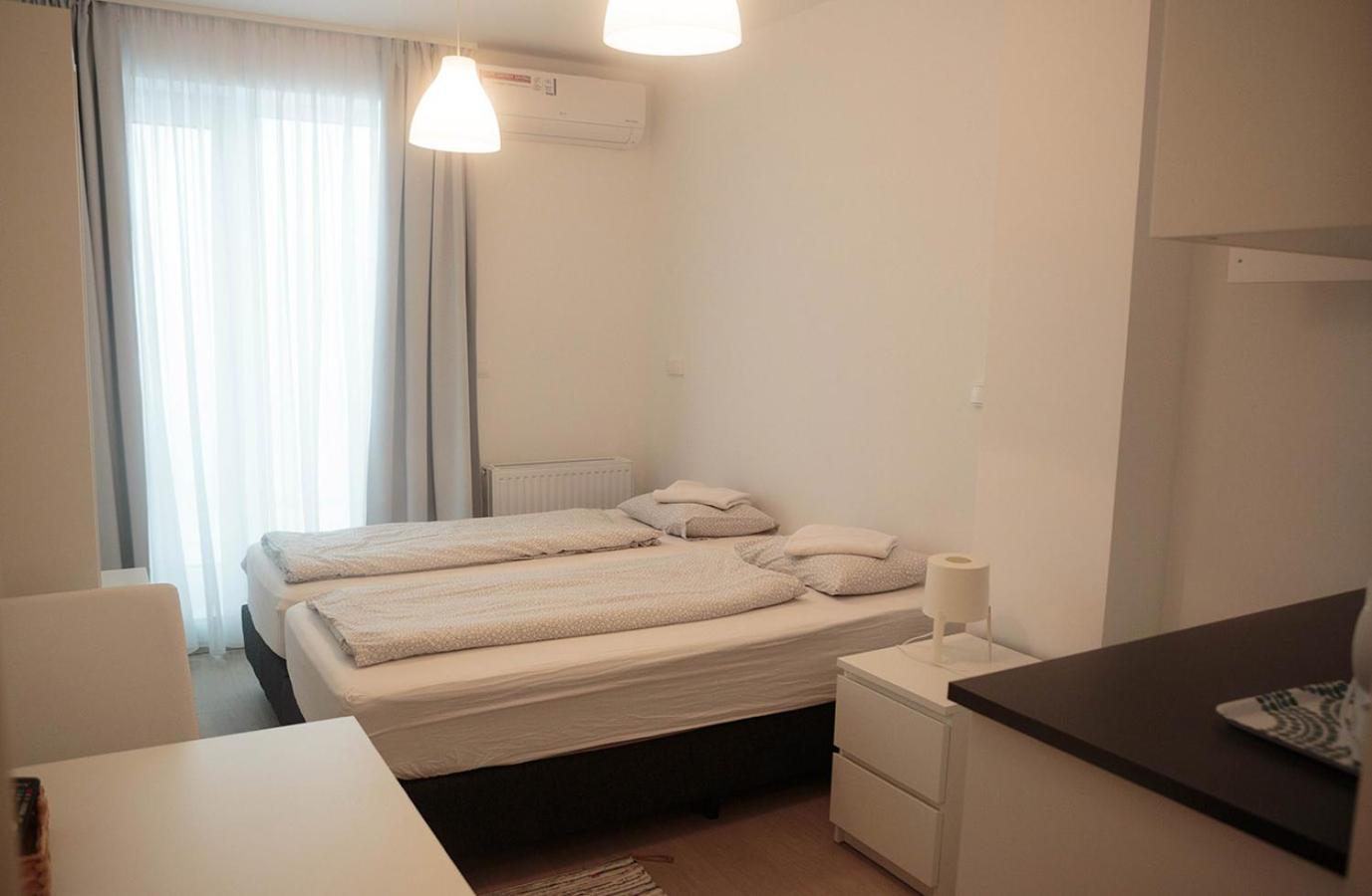 Hauptbahnhof Rooms
