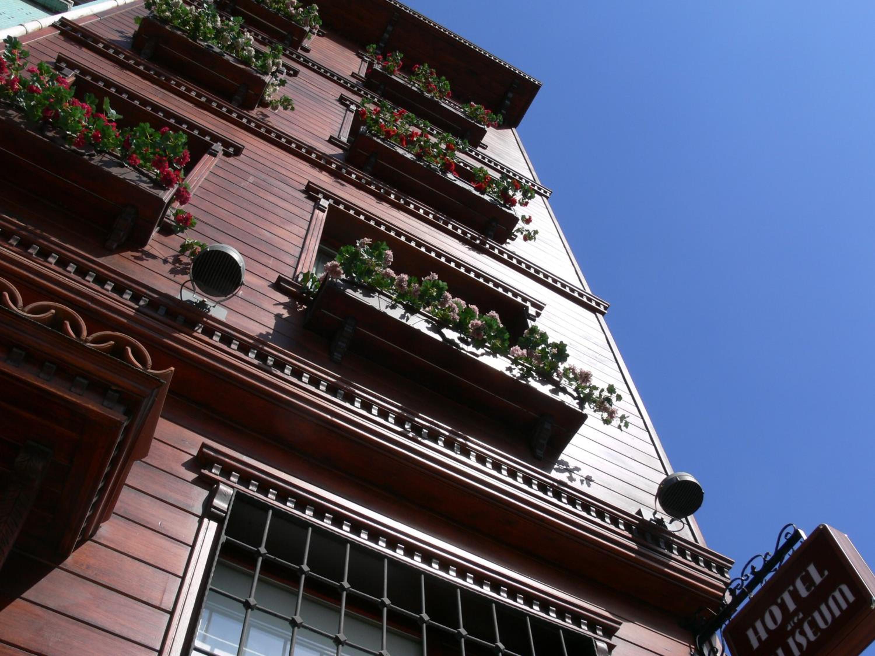 Coliseum Otel - Image 21