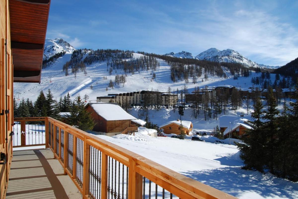 Hotel grand chalet plein sud - Image 1