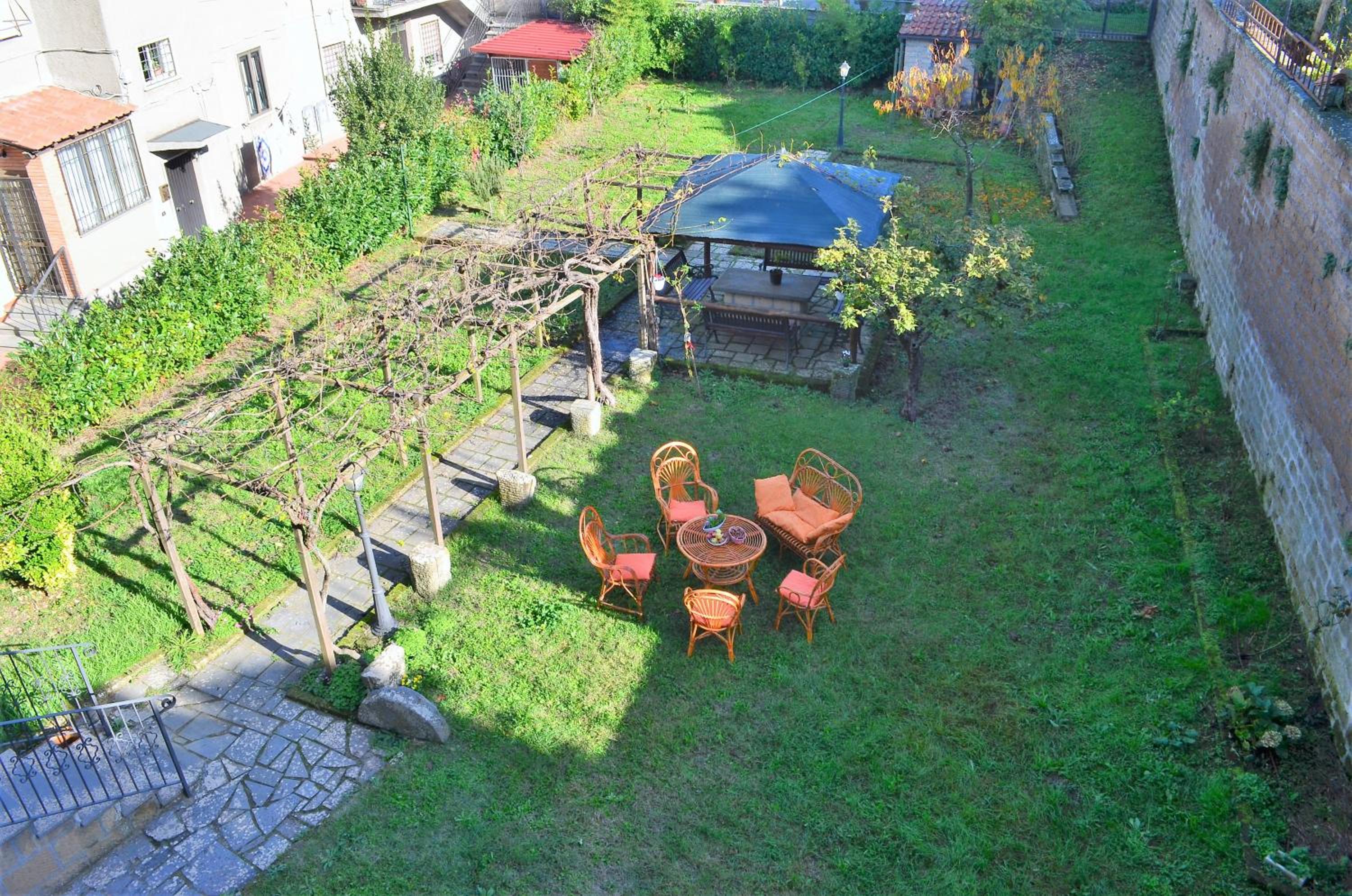 Photo 35