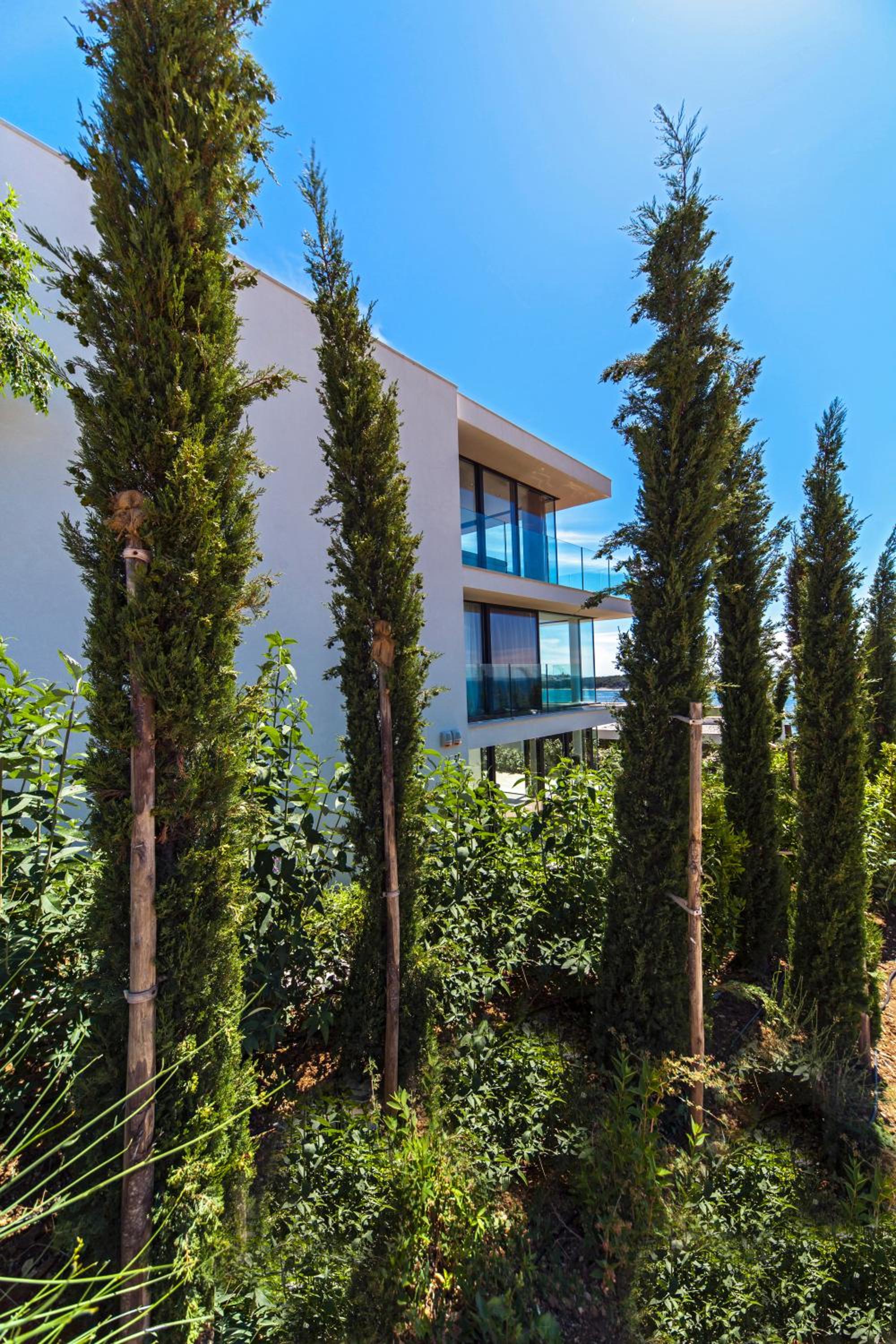 Golden Rays Luxury Villas & Apartments