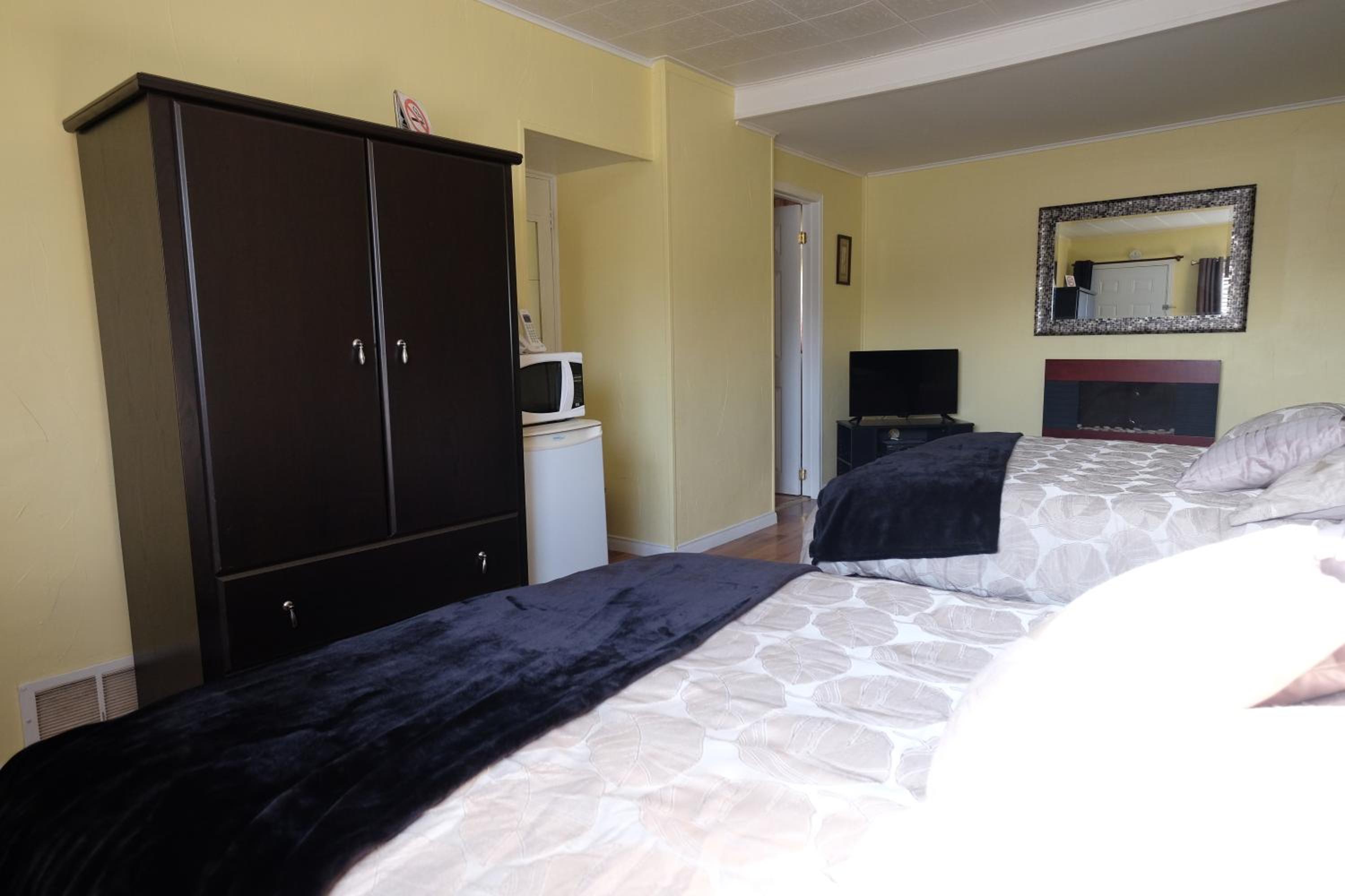 Trois-rivieres Vacations - Motel Canadien - Property Image 4