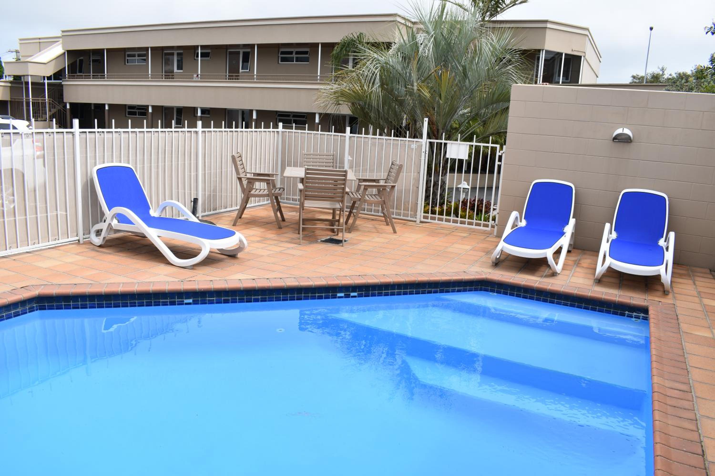 Baywatch Motor Inn