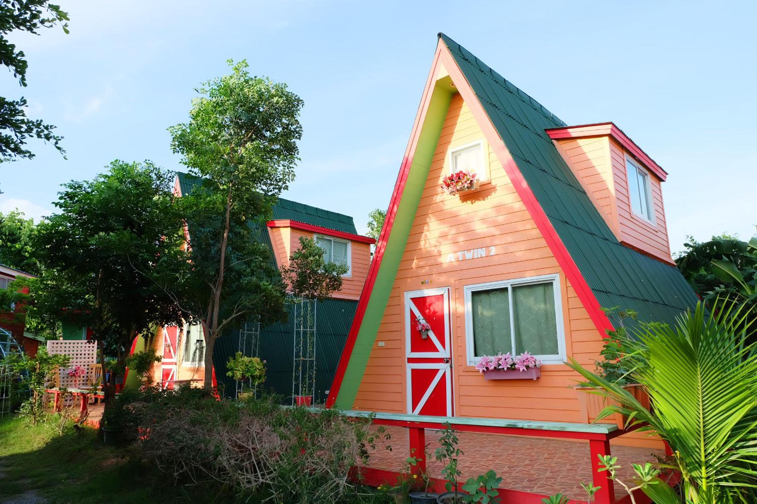 A Houses Homestay