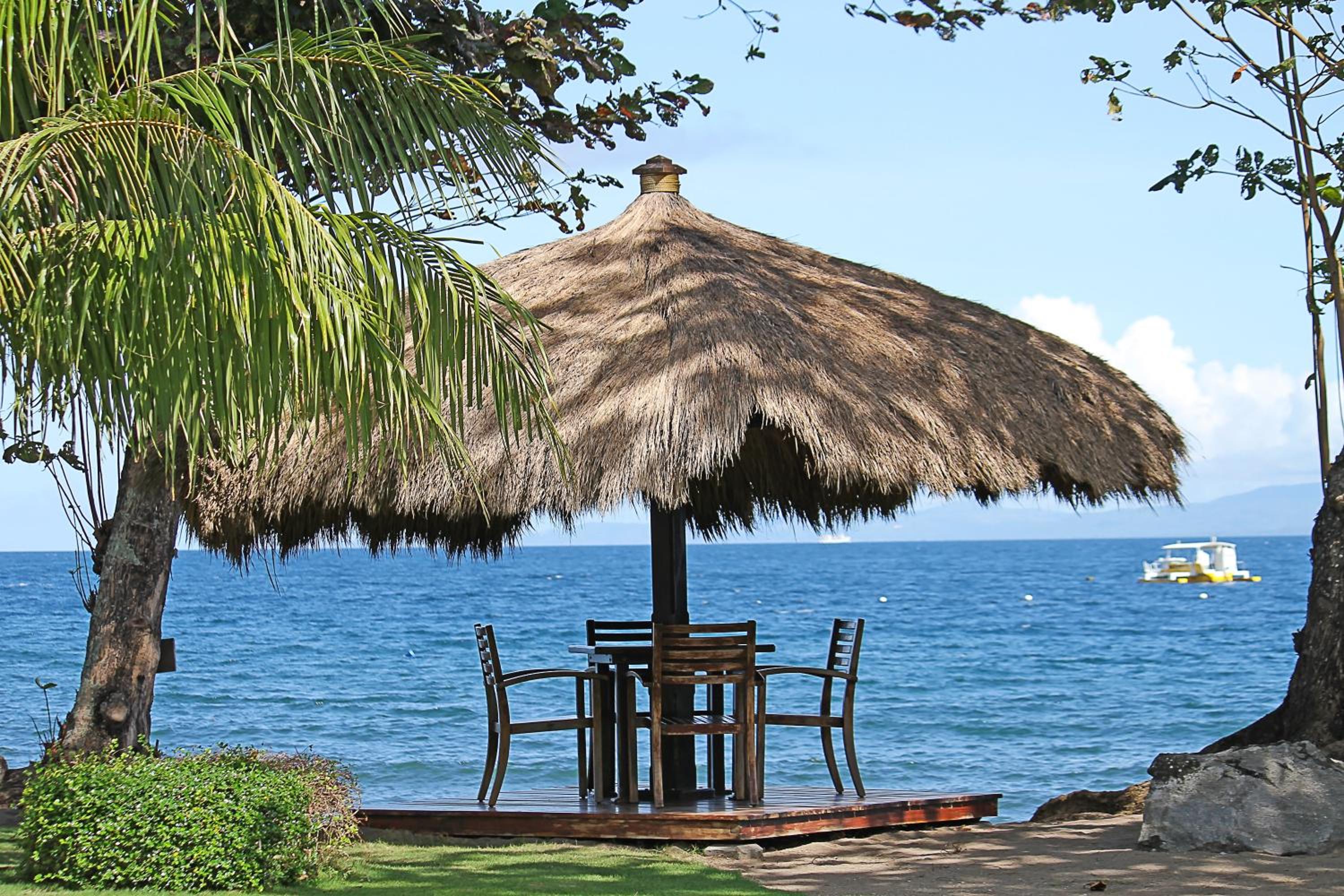 Vida Homes Condo Resort
