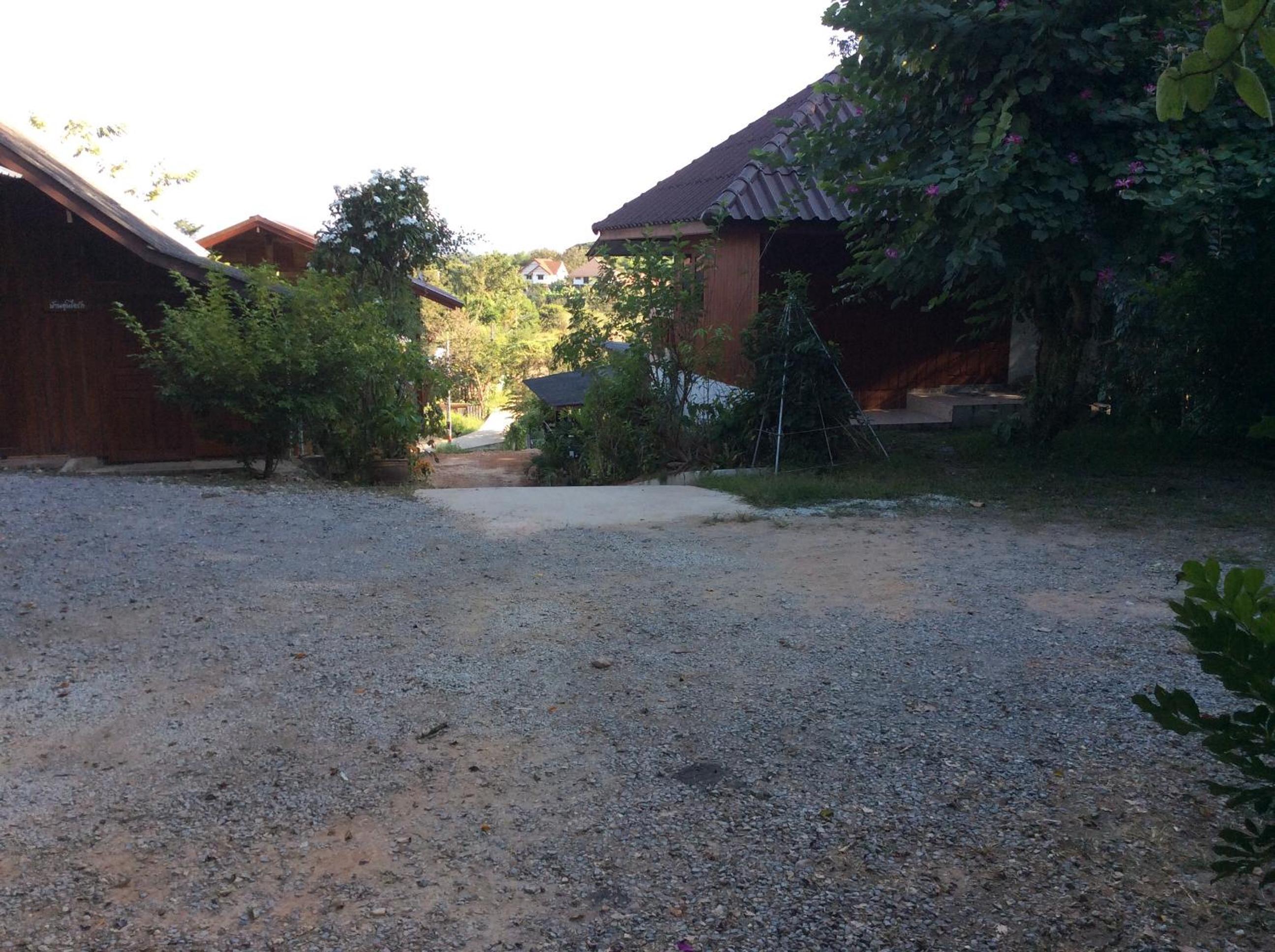 Settee Homestay