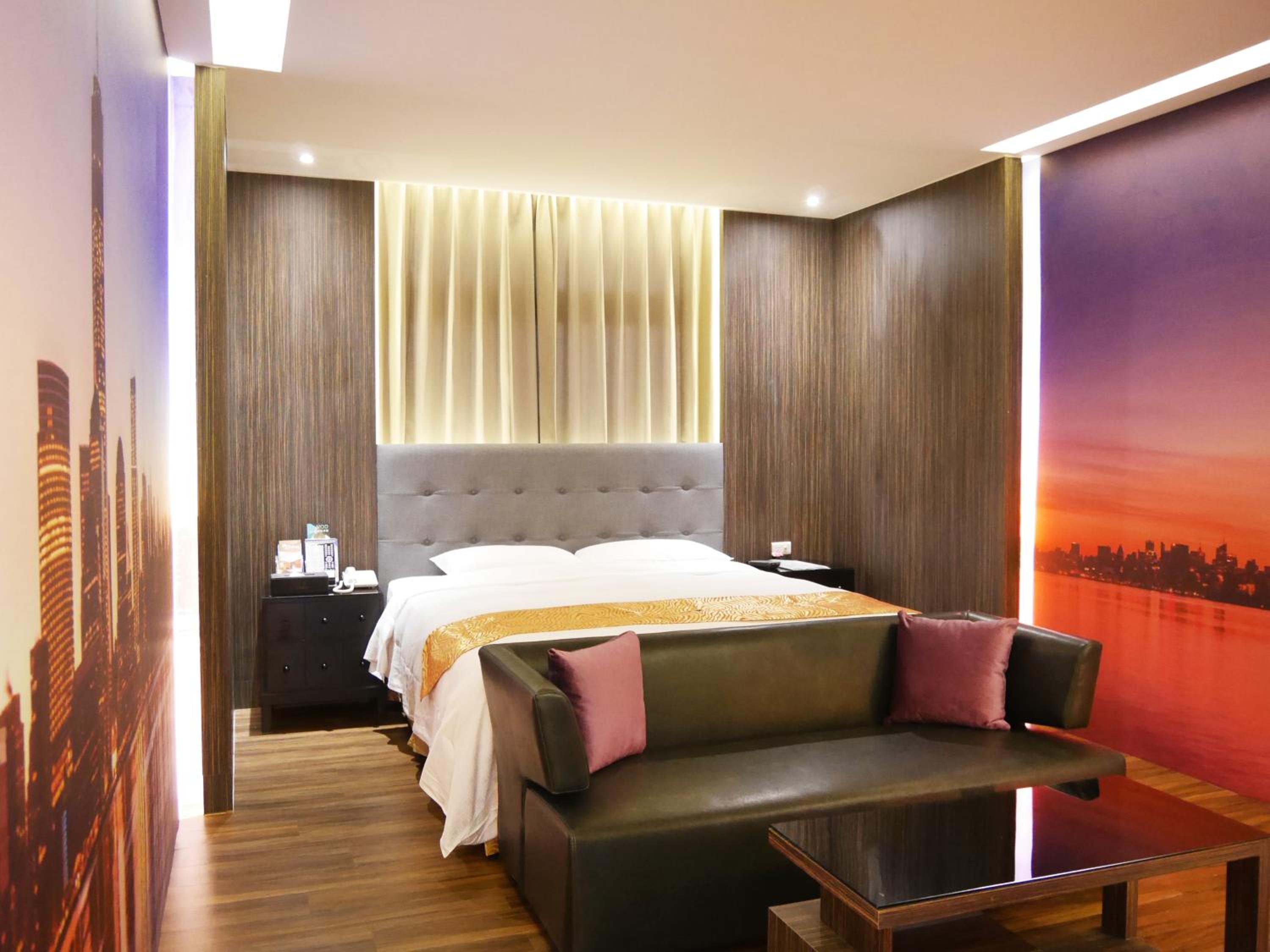 Refinement Motel