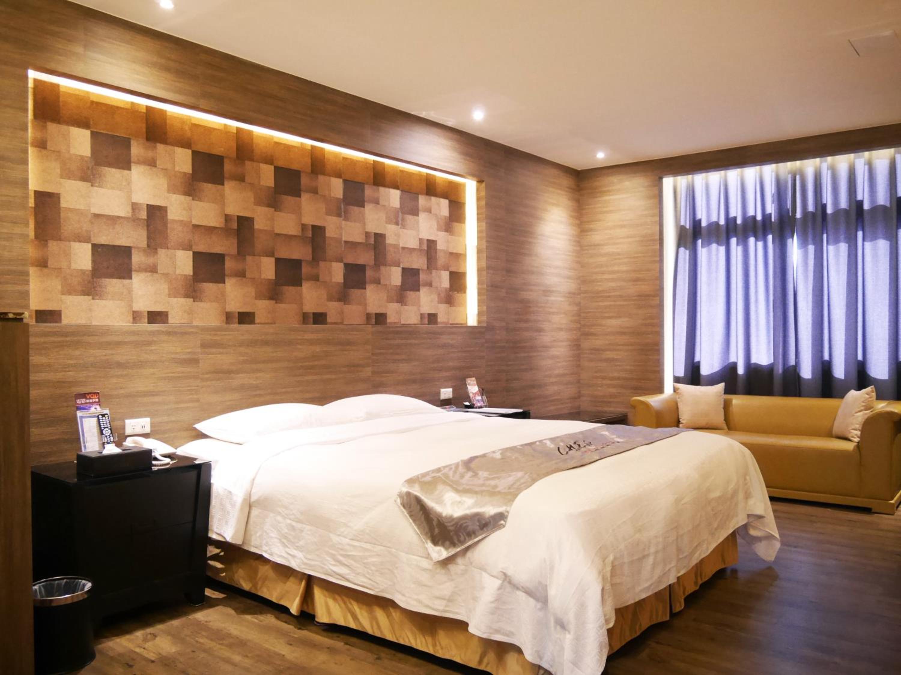 Refinement Motel