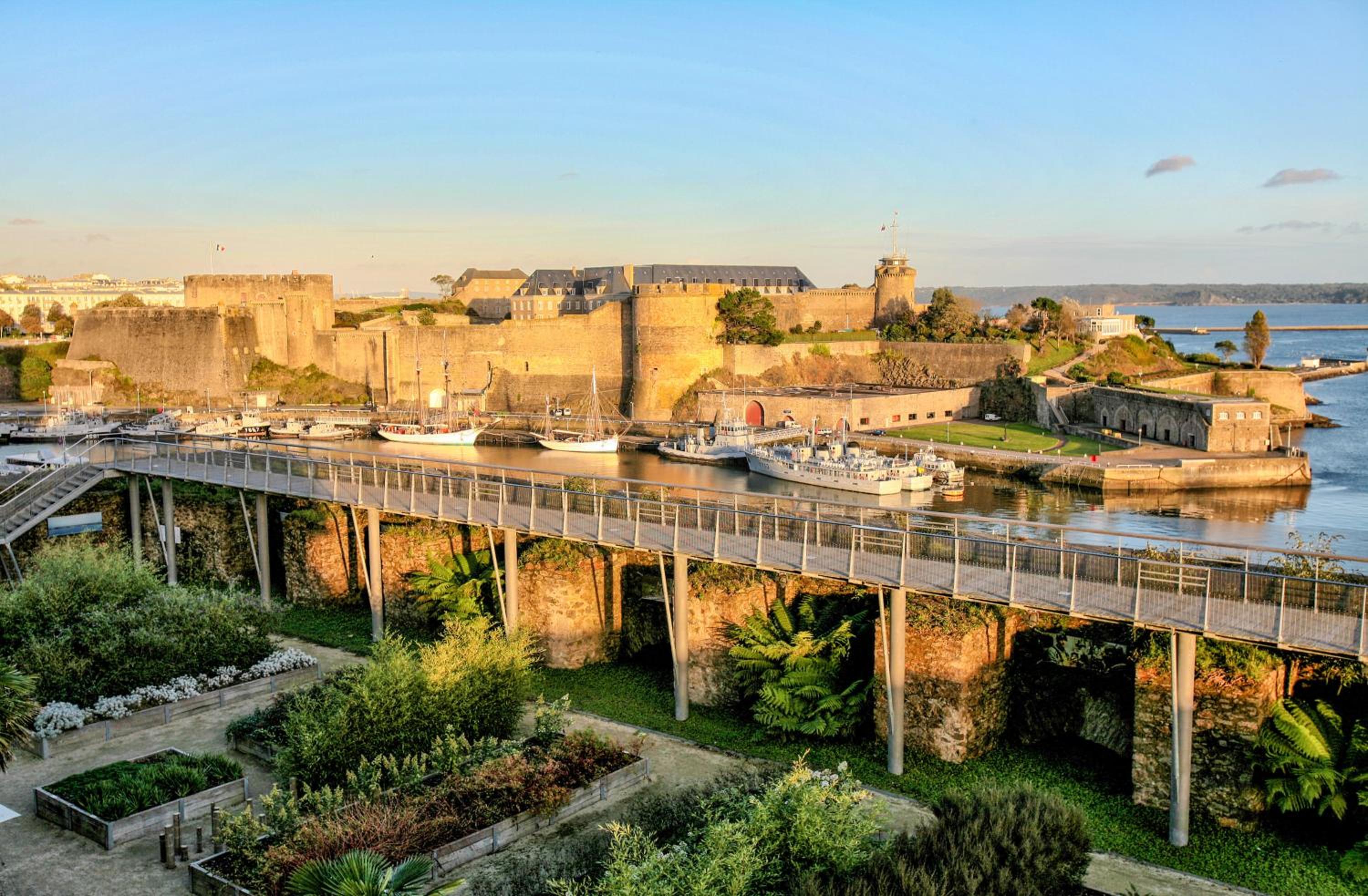 gite Brest Au Bout Du Ponton