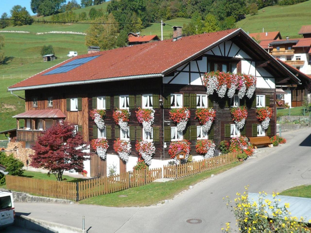Hotel Gästehaus Schaub - Image 1