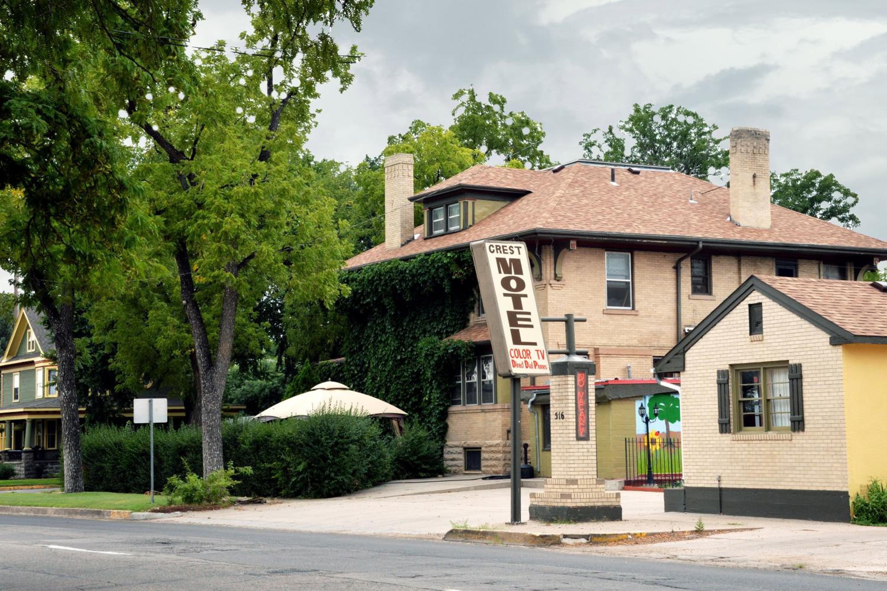 The Crest Motel, photo 21