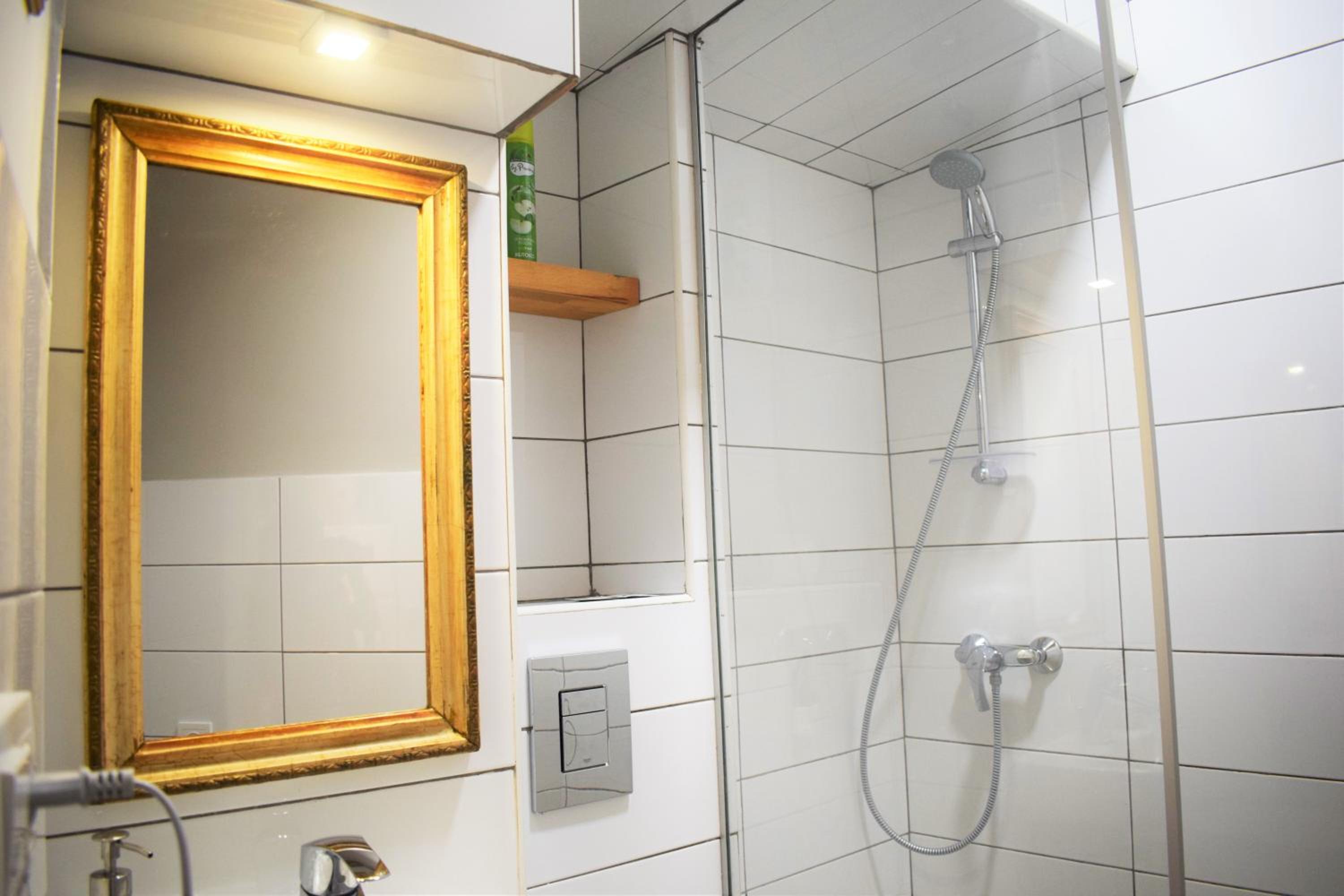 Art apartment on Rynok Square view 4