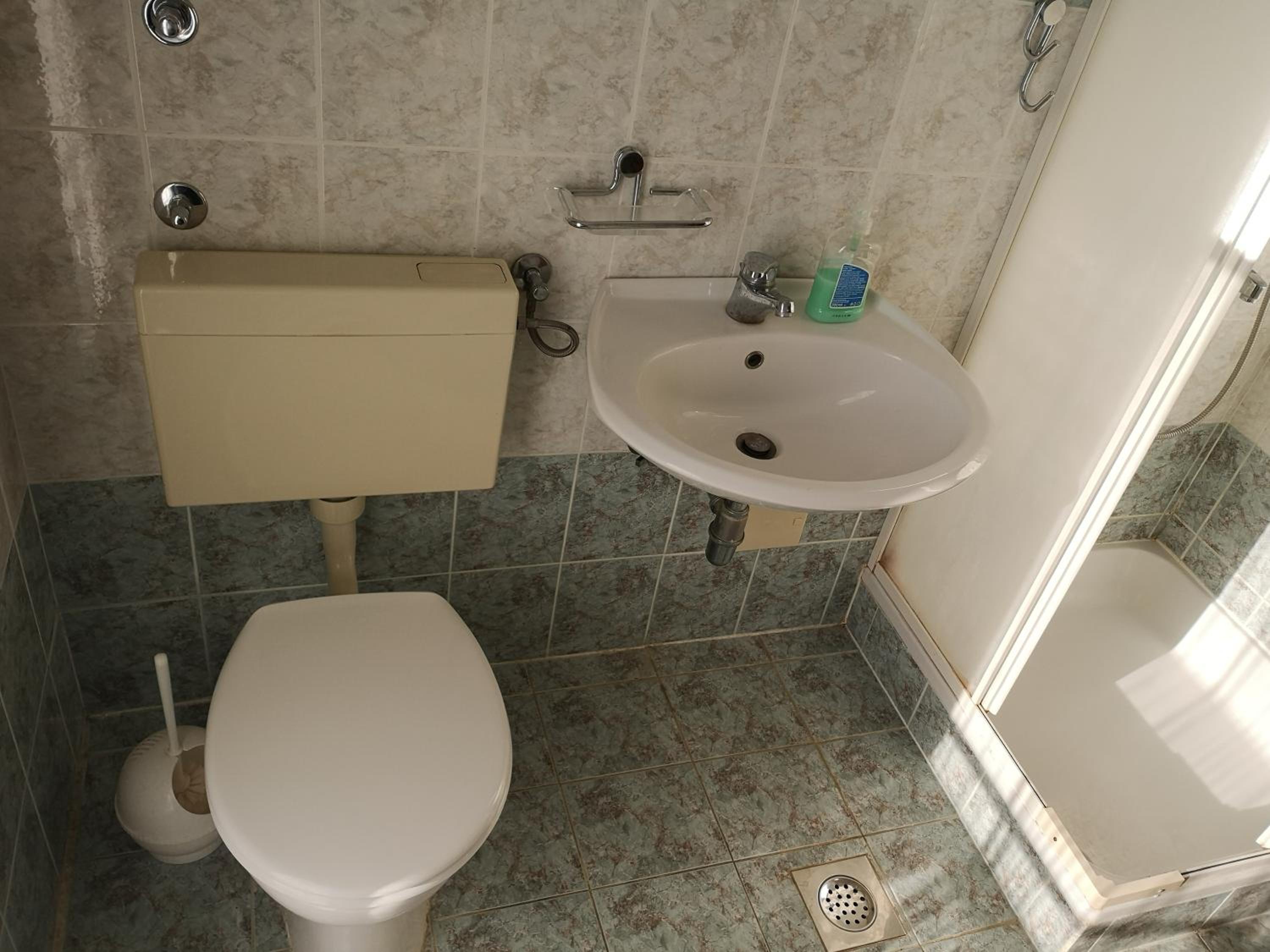 Photo 48
