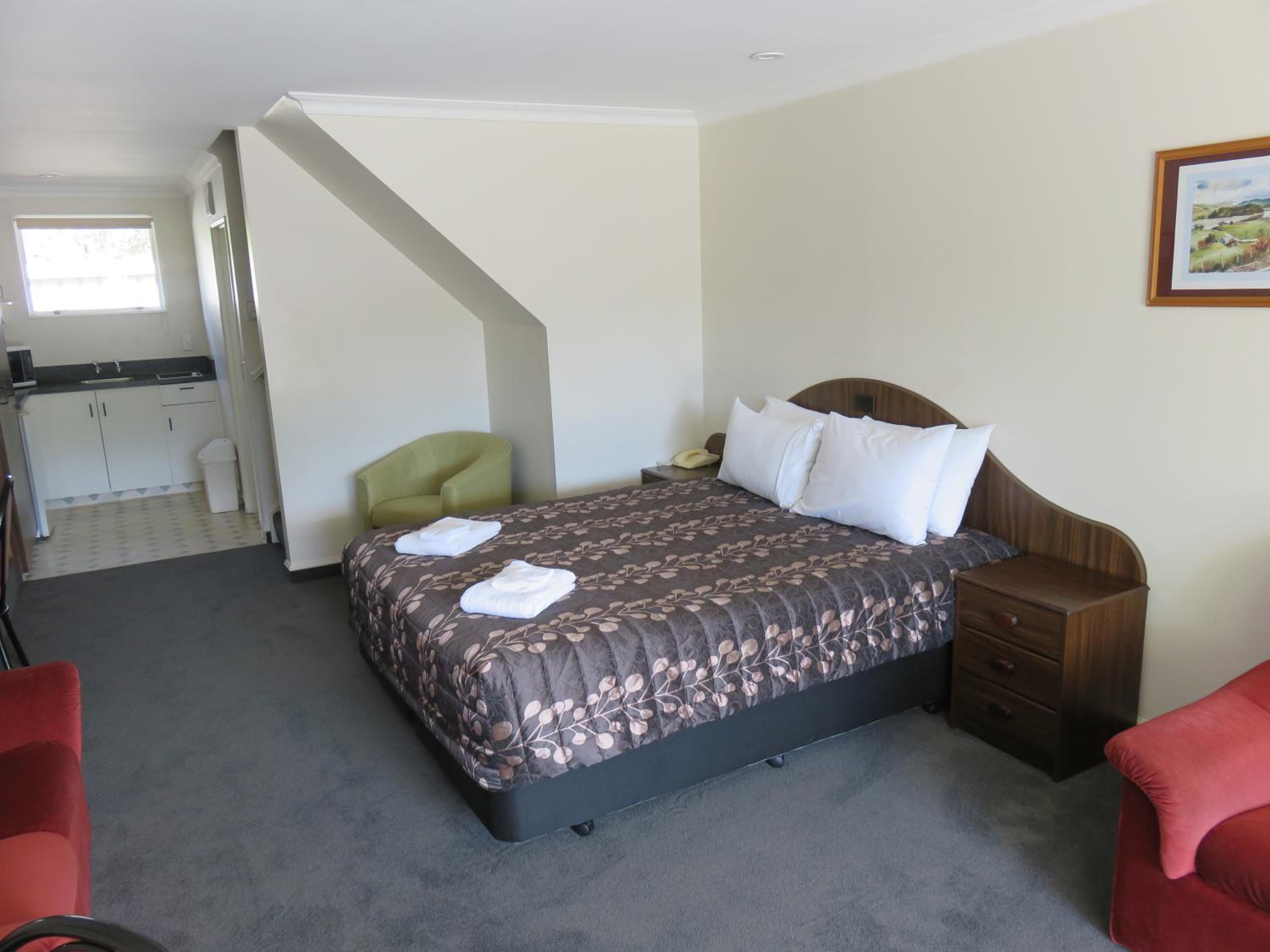 Admirals Motor Lodge