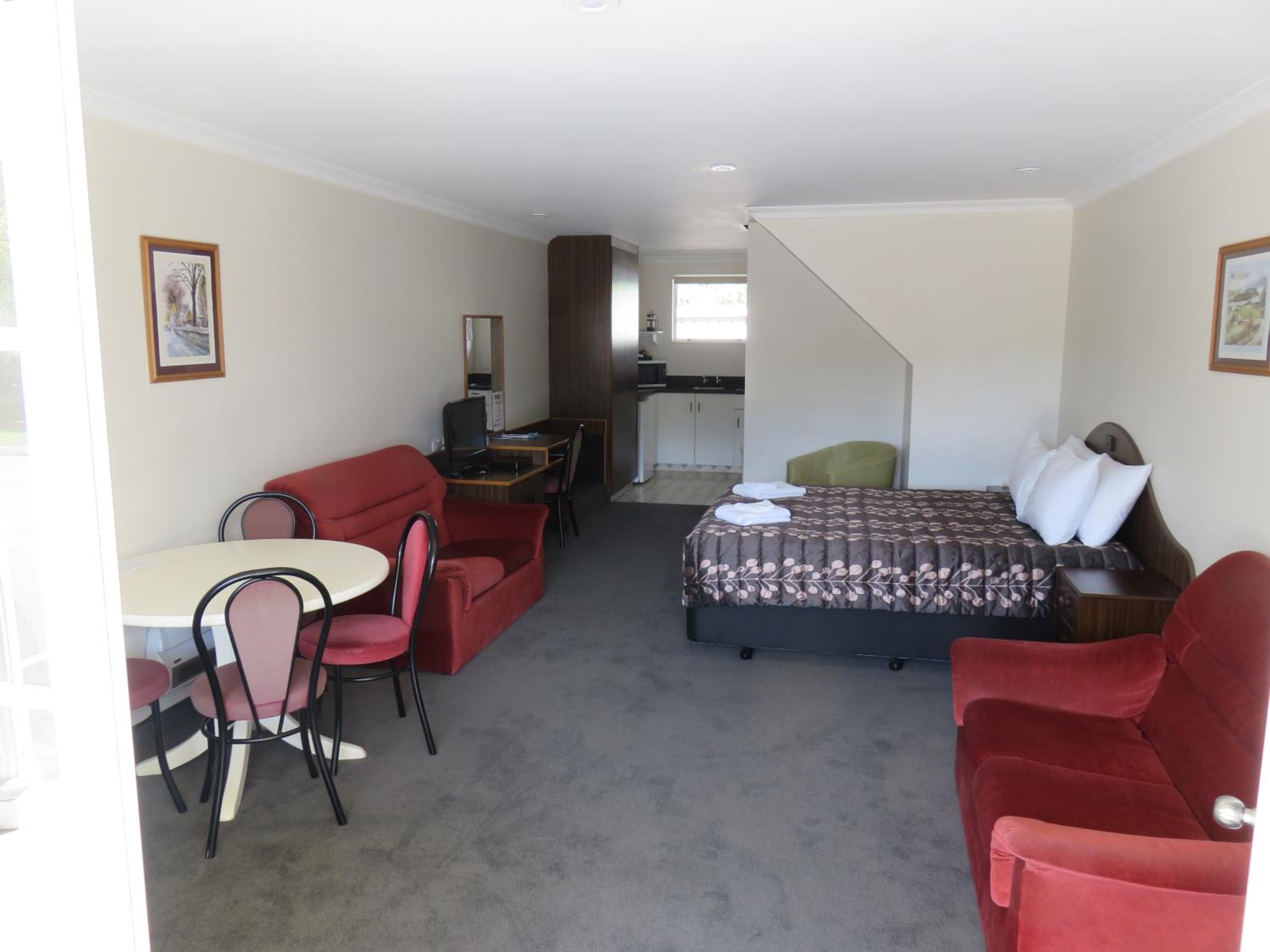 Admirals Motor Lodge