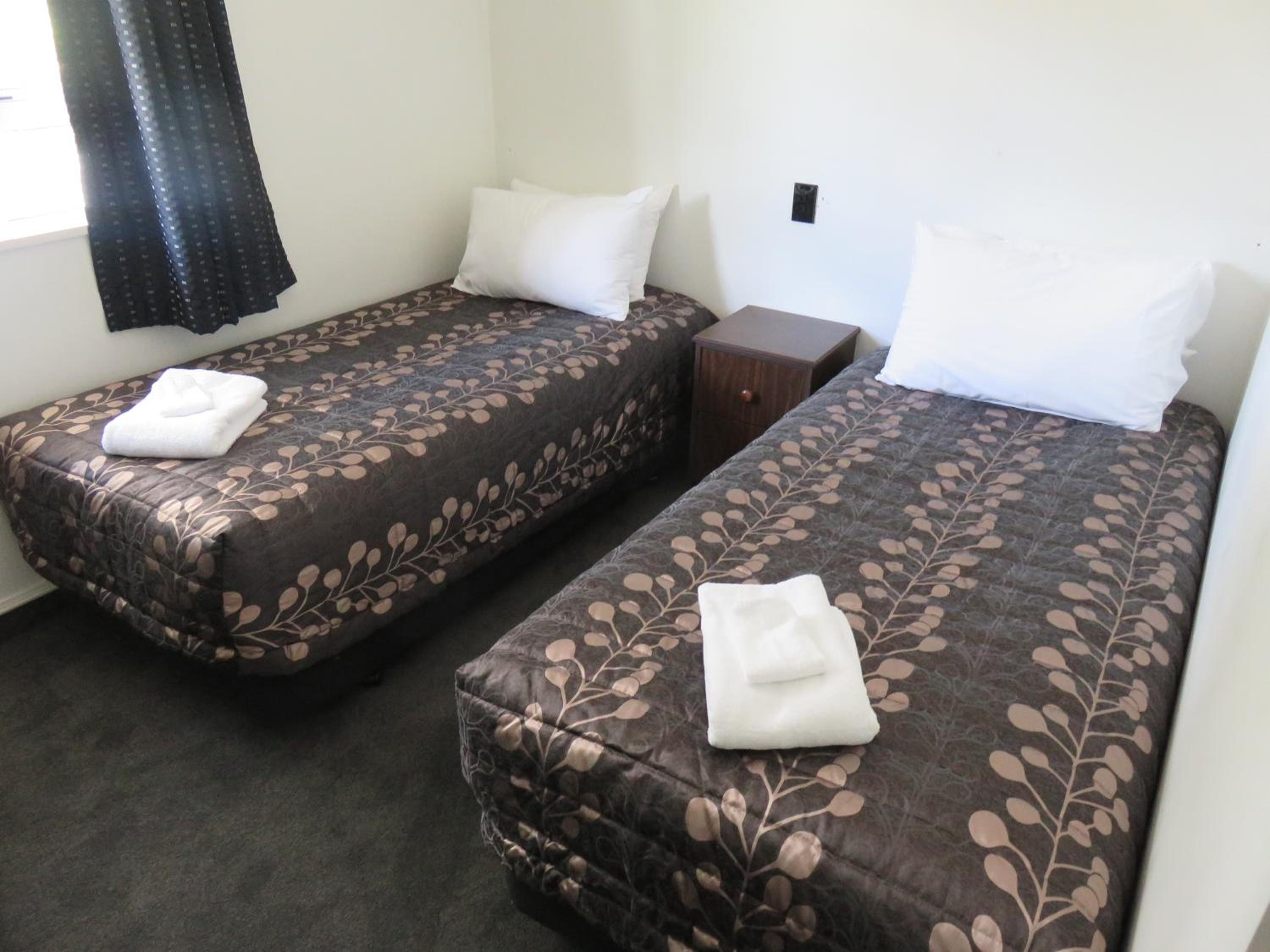 Admirals Motor Lodge