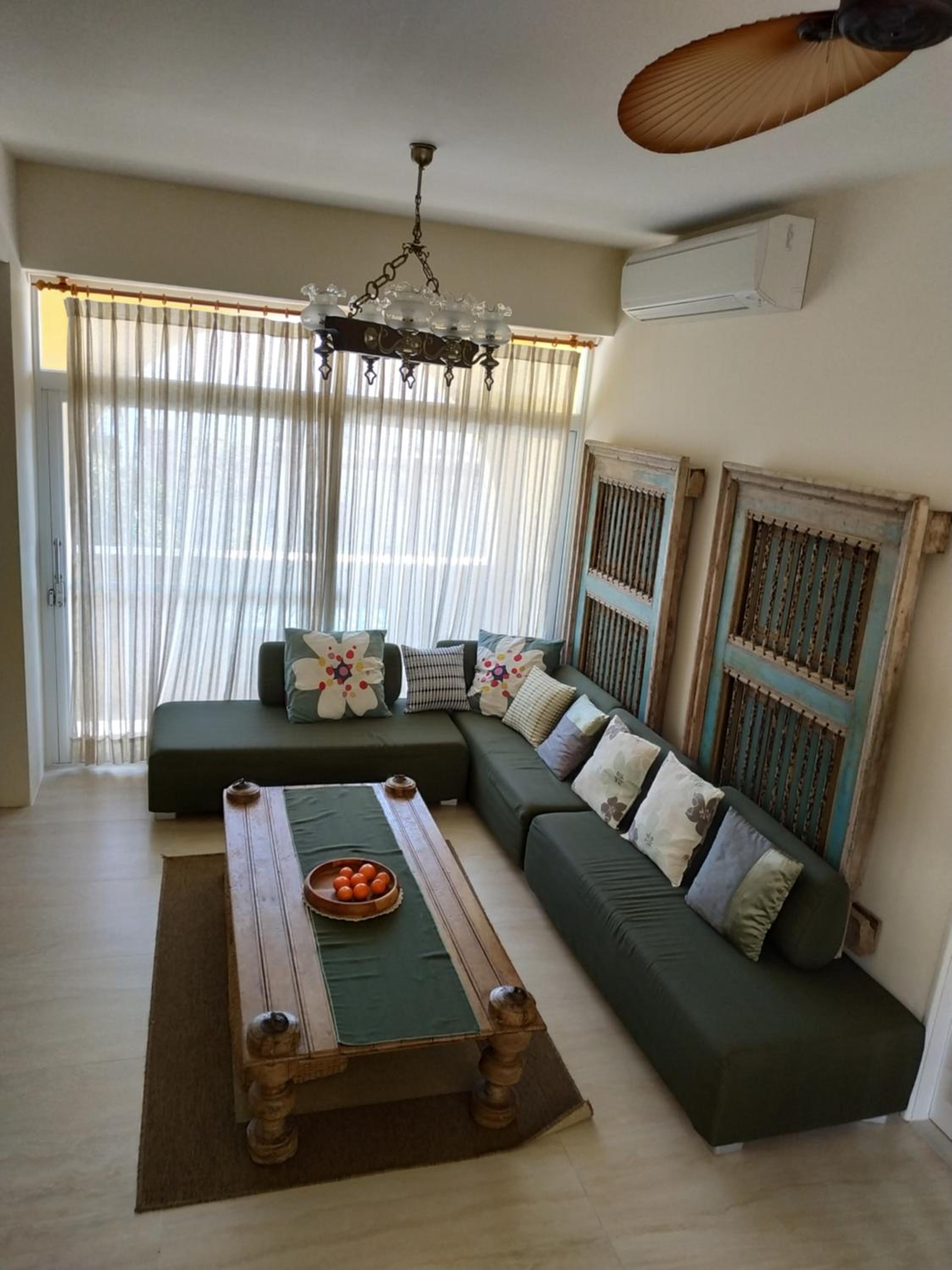 Cenacle B & B