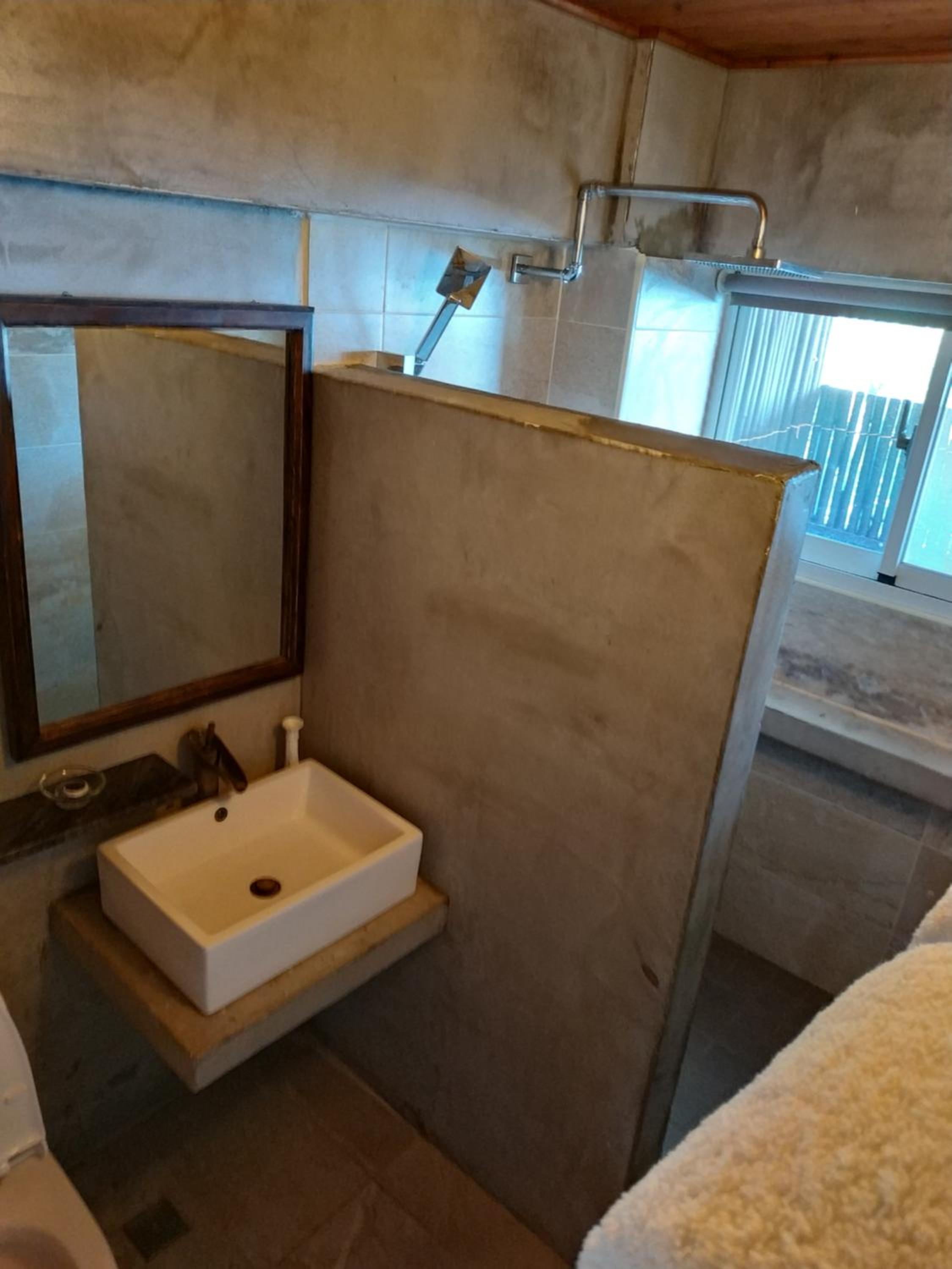 Cenacle B & B