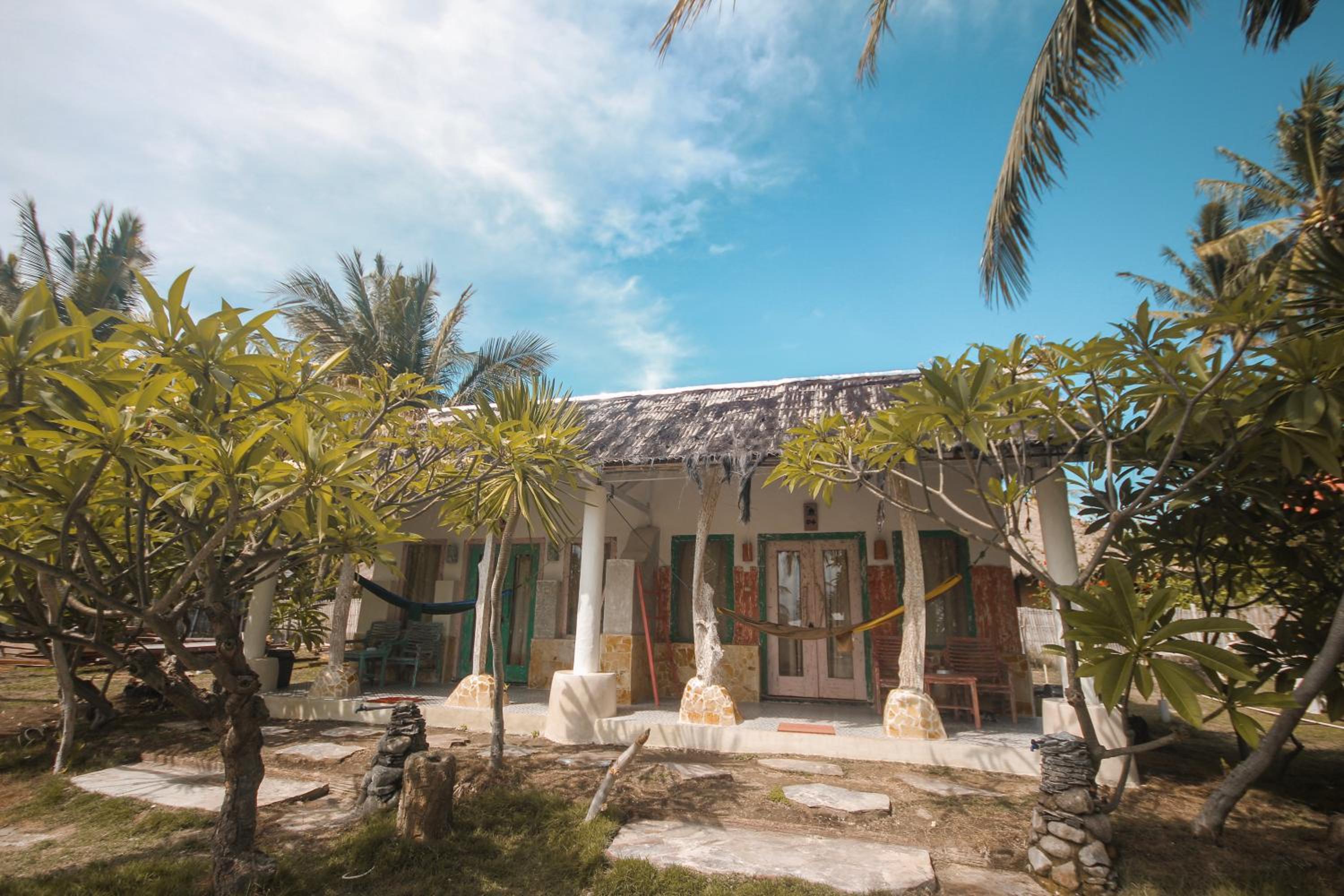Segar Village