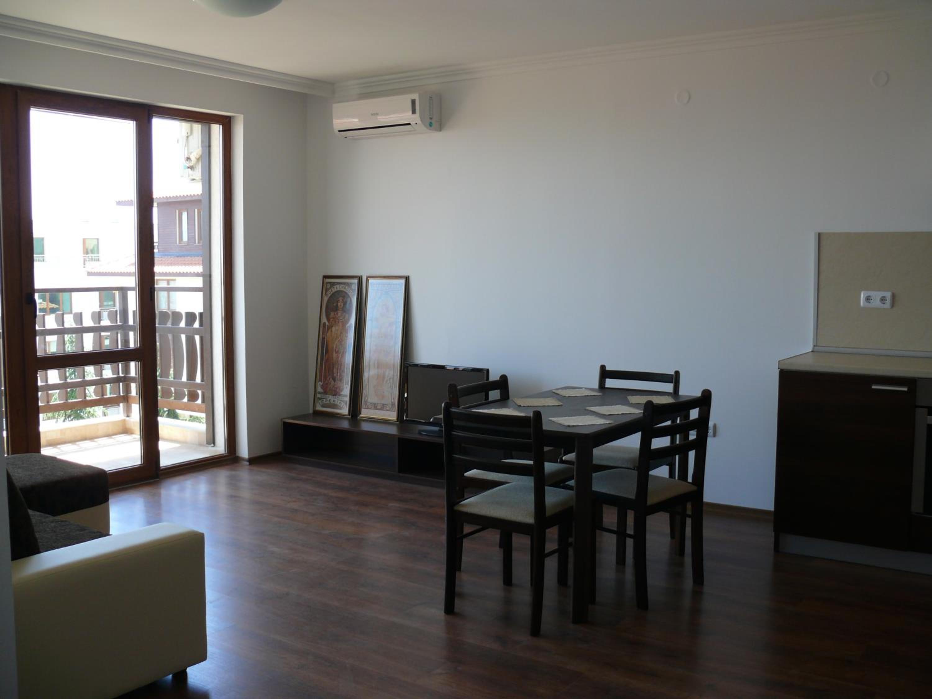 Complex Kentavar - Free Fast WiFi